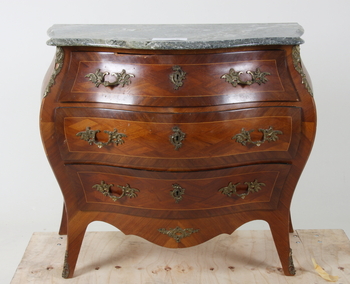 58033. BYRÅ, rokokostil.