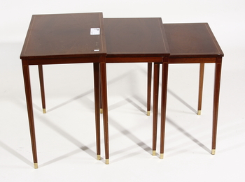 58219. SATSBORD, 3 delar, gustaviansk stil.