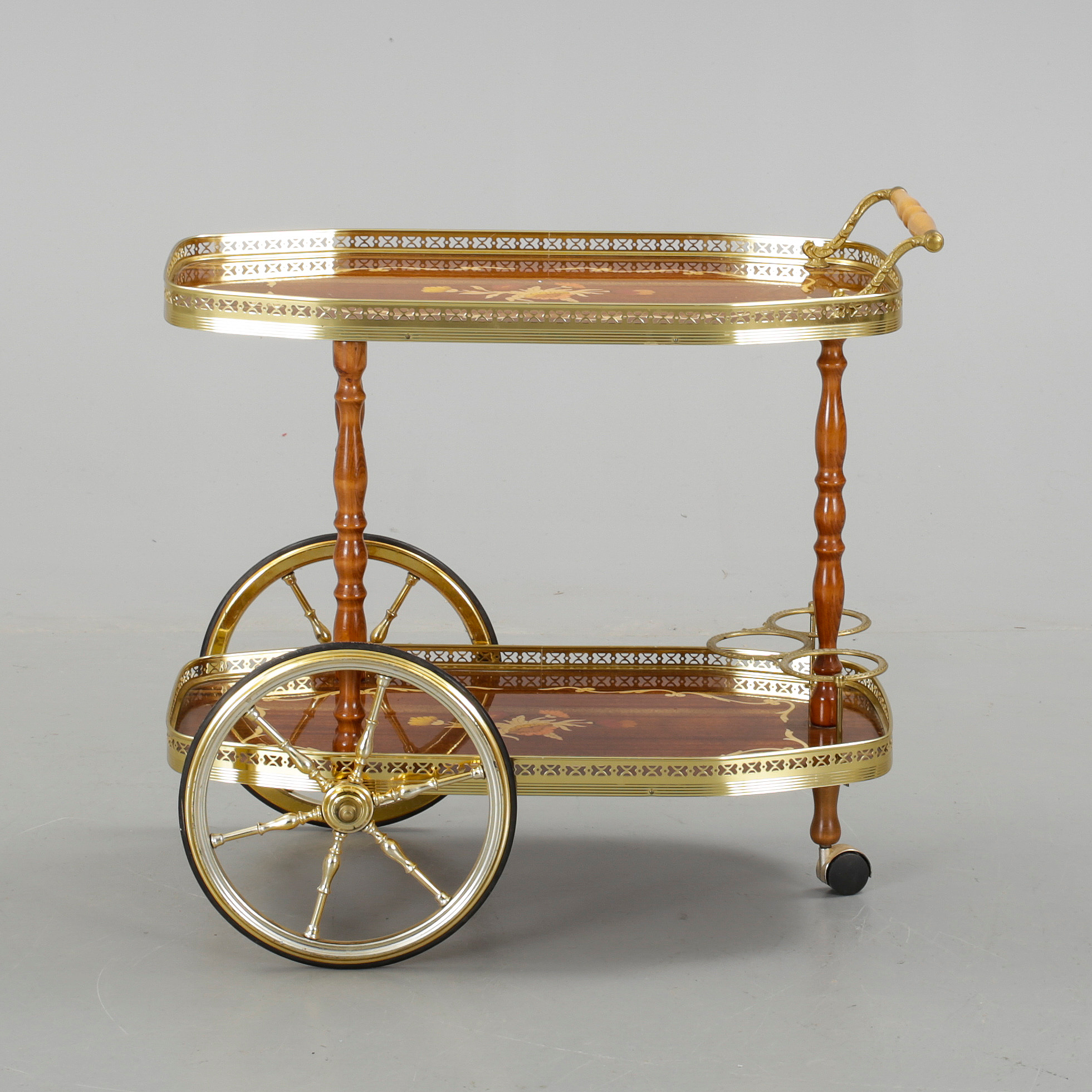 SERVERINGSVAGN, 1900-talets andra hälft. - Bukowskis