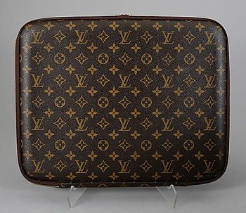 louis vuitton laptop sleeve 15 inch