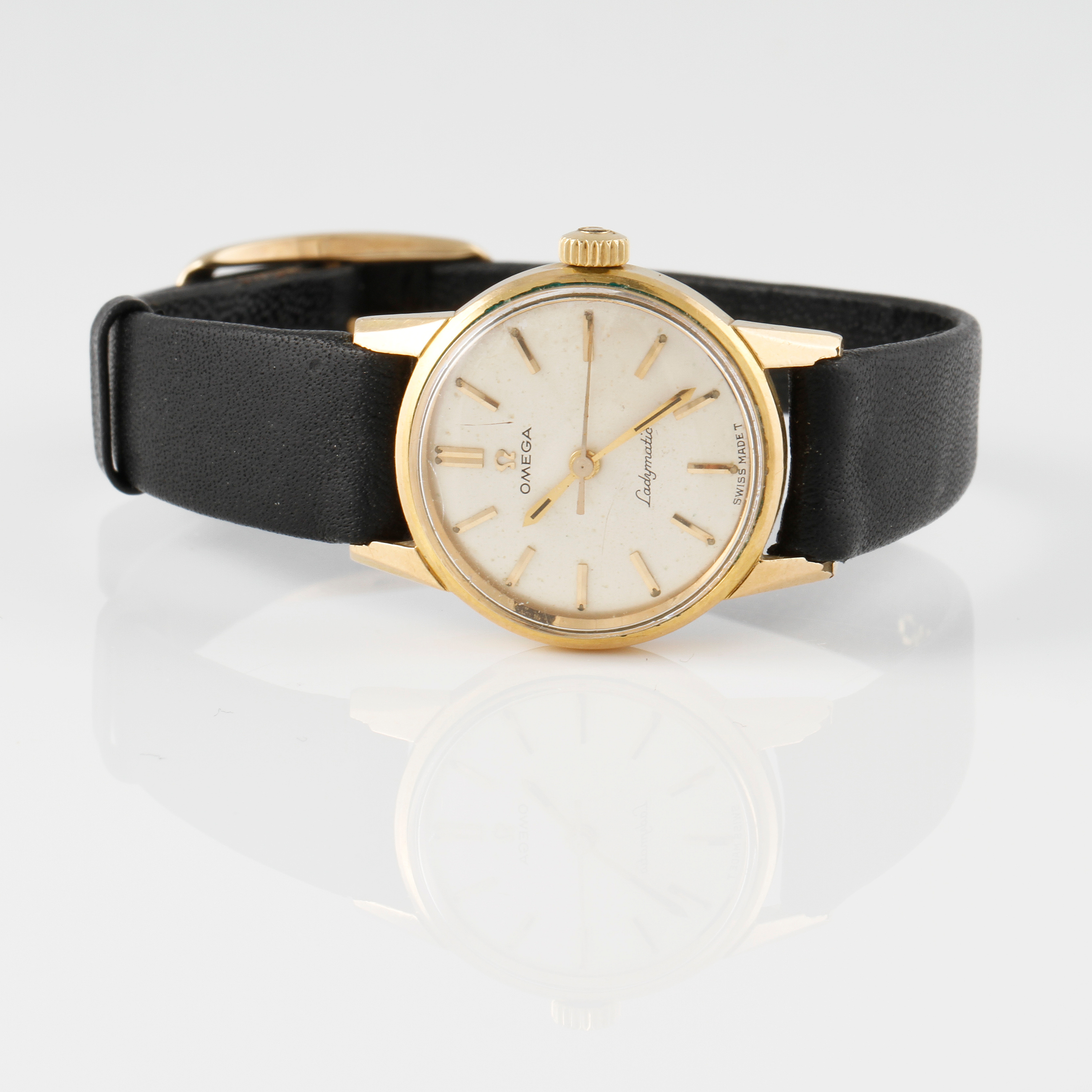 ARMBANDSUR, Omega Ladymatic, guld på stål, omkring 1960-talet. - Bukowskis