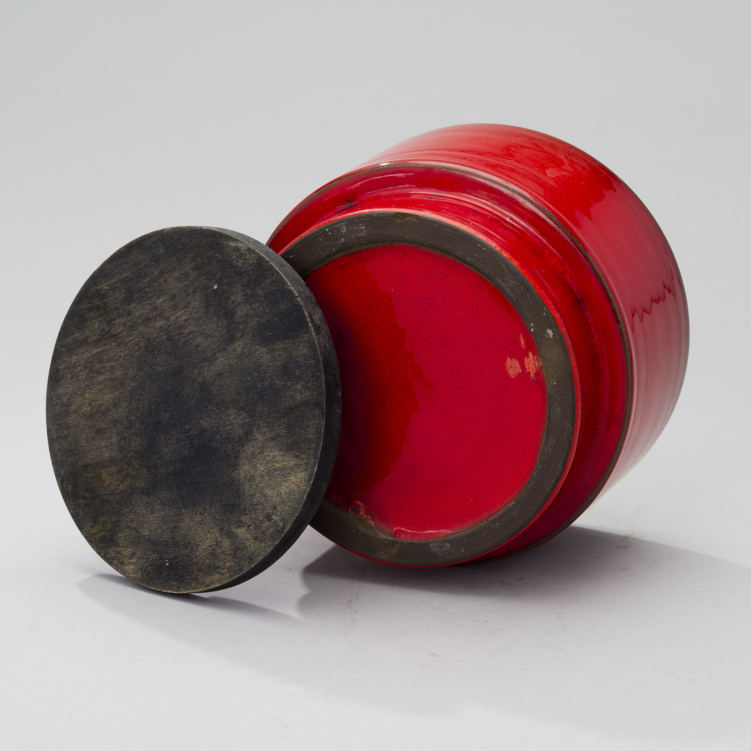 HEIDI BLOMSTEDT, A CERAMIC BOWL. Bukowskis