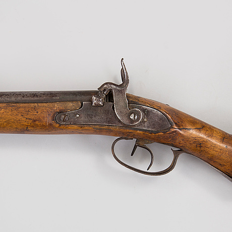 A double barrel caplock rifle mid 1800s. - Bukowskis