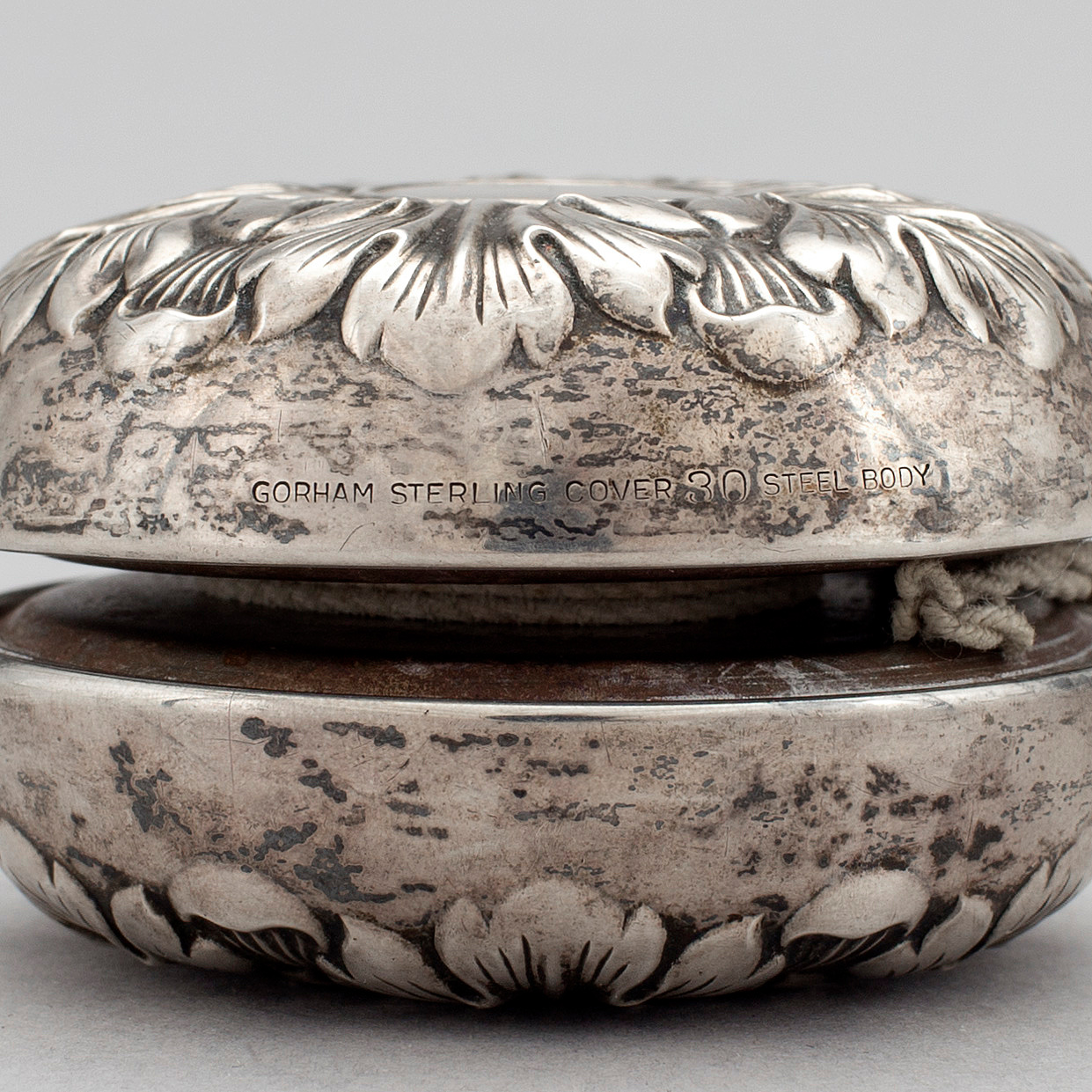 A sterlingsilver yoyo by Gorham USA 1910/20s. Bukowskis
