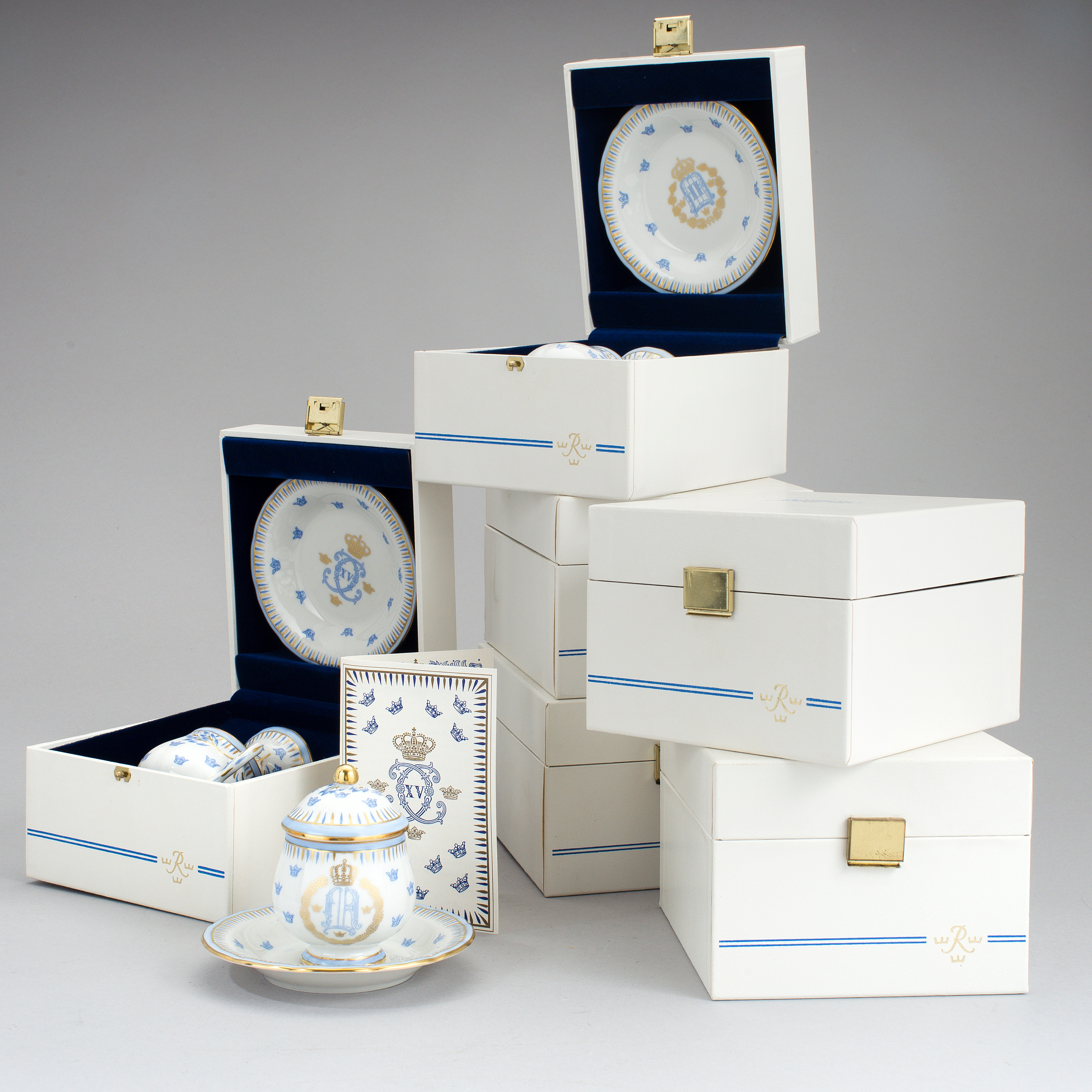 Six feldspar porcelain dessertcups, Rörstrand, 1900 the second half