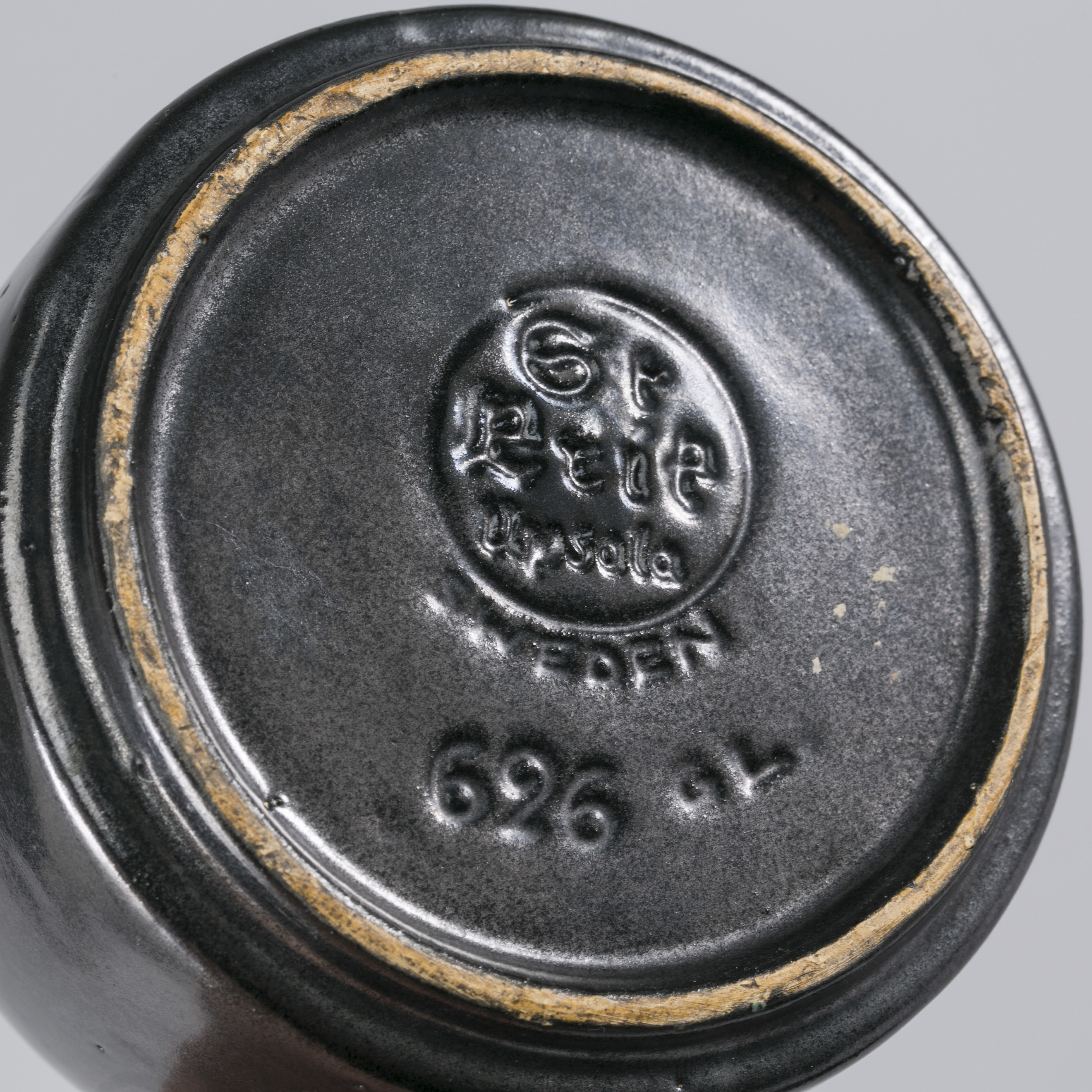 VASER, 2 st och KANNA, UpsalaEkeby och ST. Erik, 1930tal. Bukowskis