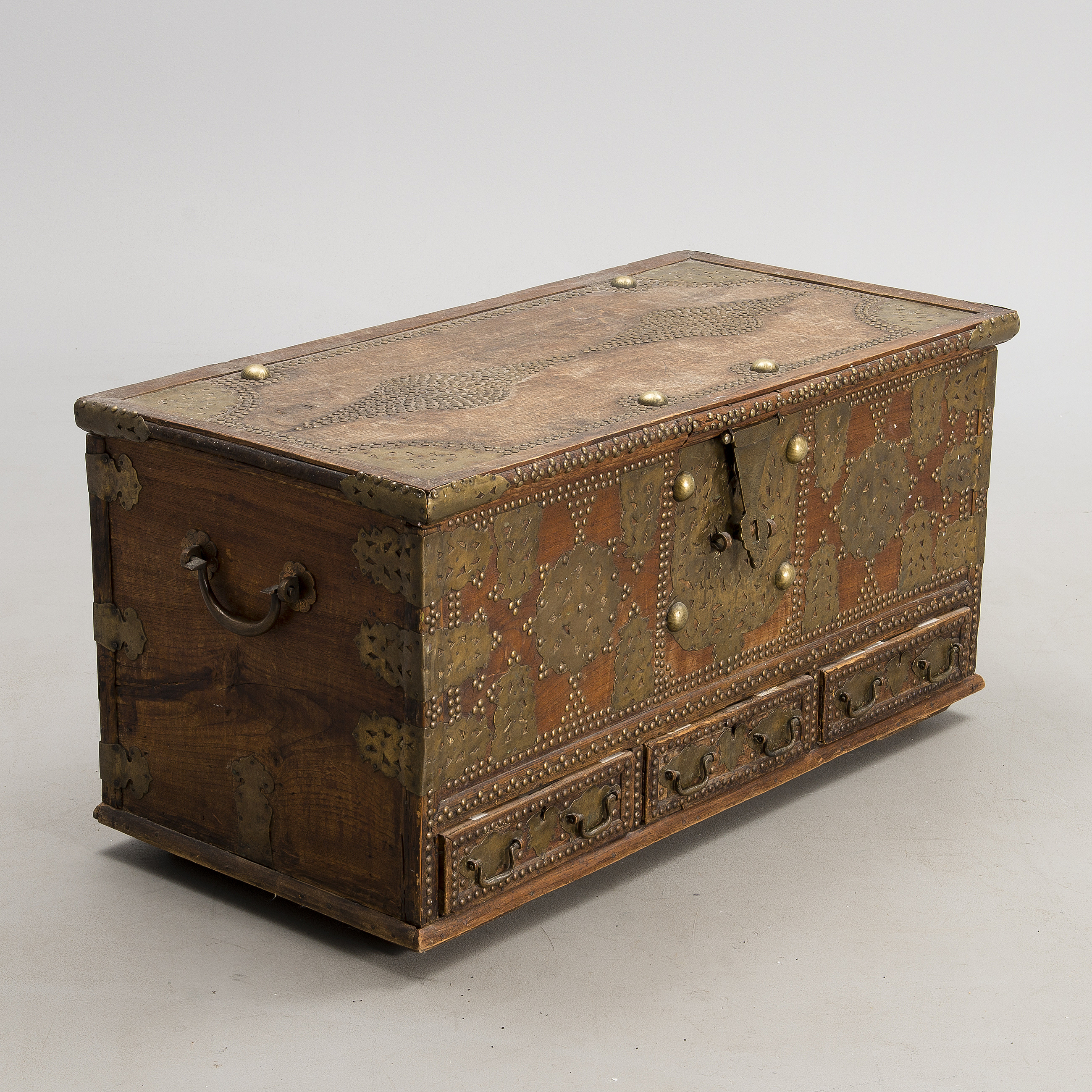 A DEKORATIVE CHEST, "Kuwaiti chest" Middle East late 19th and early