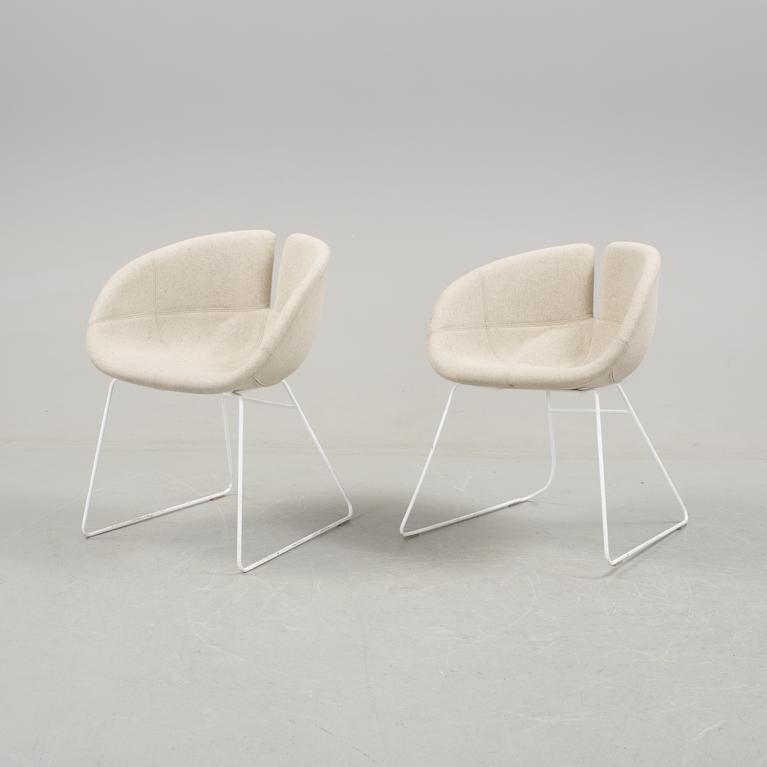 A pair of Fjord chairs by Patricia Urquiola, 21th century. Bukowskis