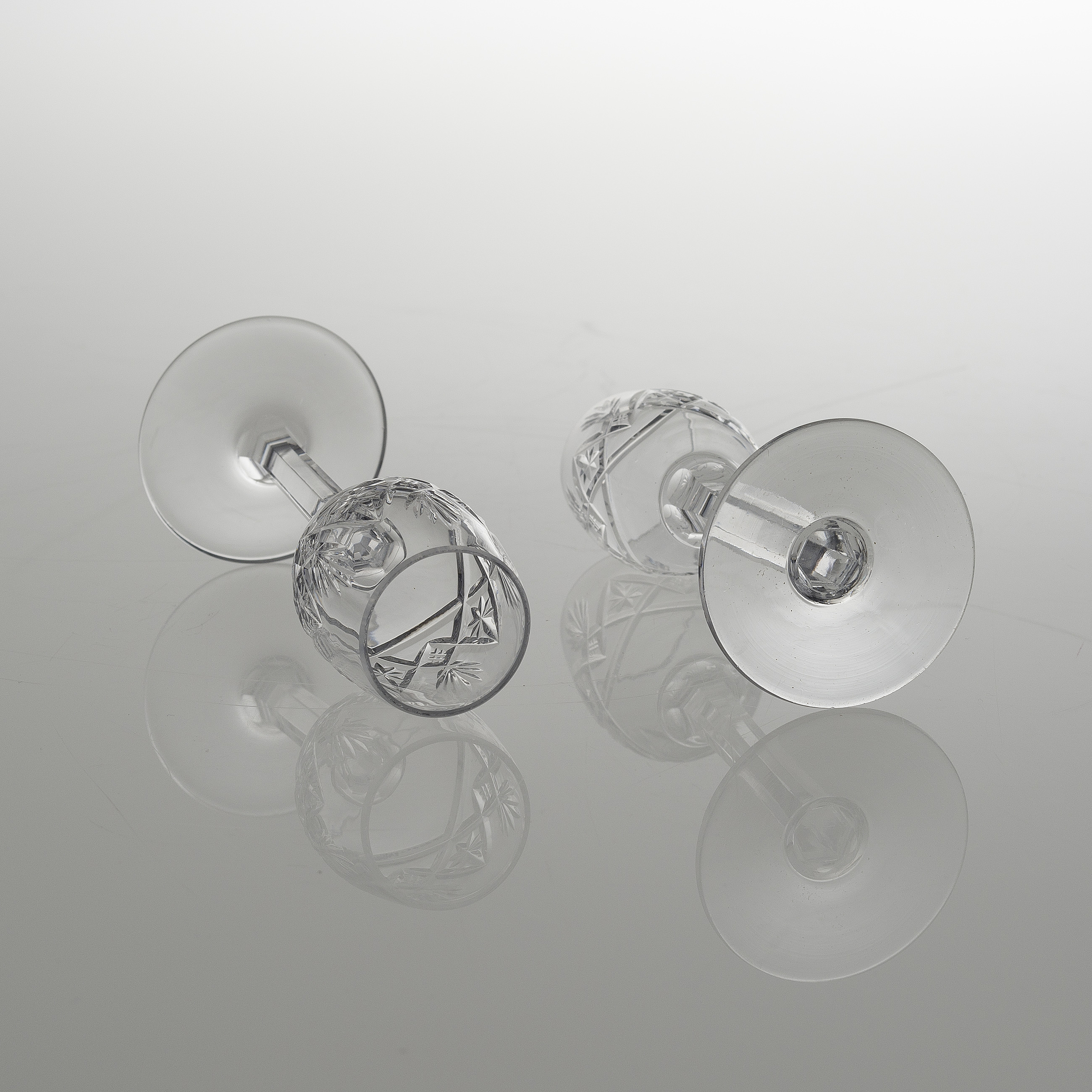 SCHNAPPS GLASSES, 12 PCS. Crystal, model Yrjö, Riihimäen lasi. Bukowskis