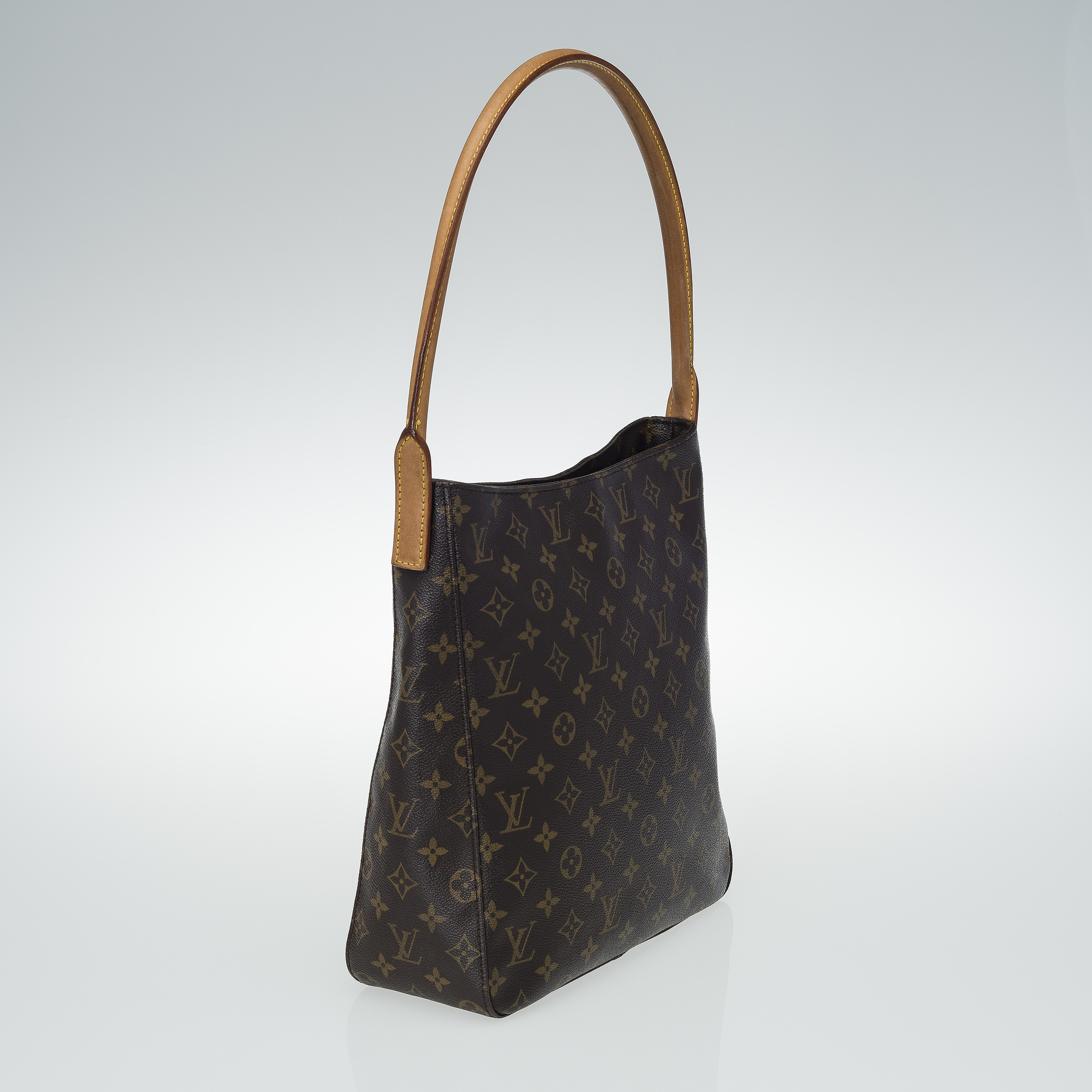 BAG, "Looping", Louis Vuitton. Bukowskis
