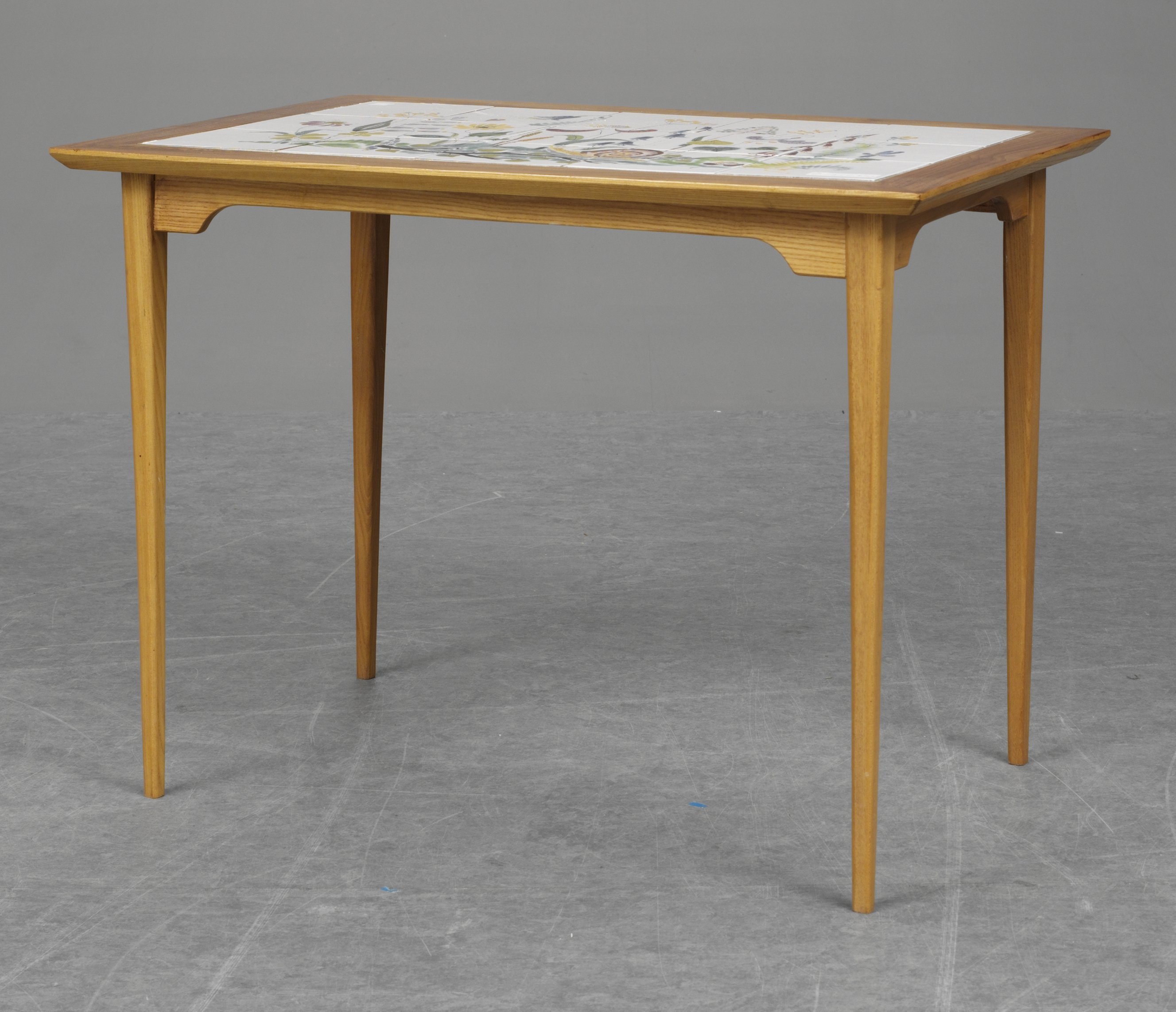 Bord med kakelplattor, fajans, ursula printz, gustavsberg studio ...
