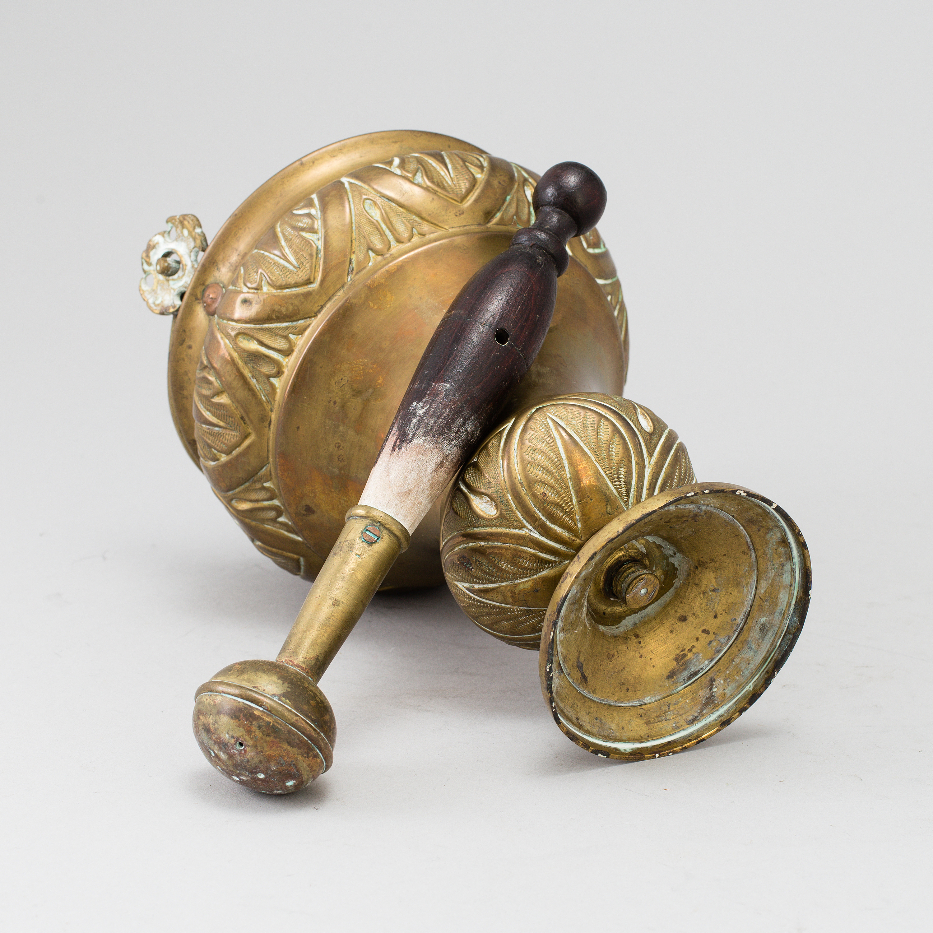 A 19th century brass holy water bucket. Bukowskis