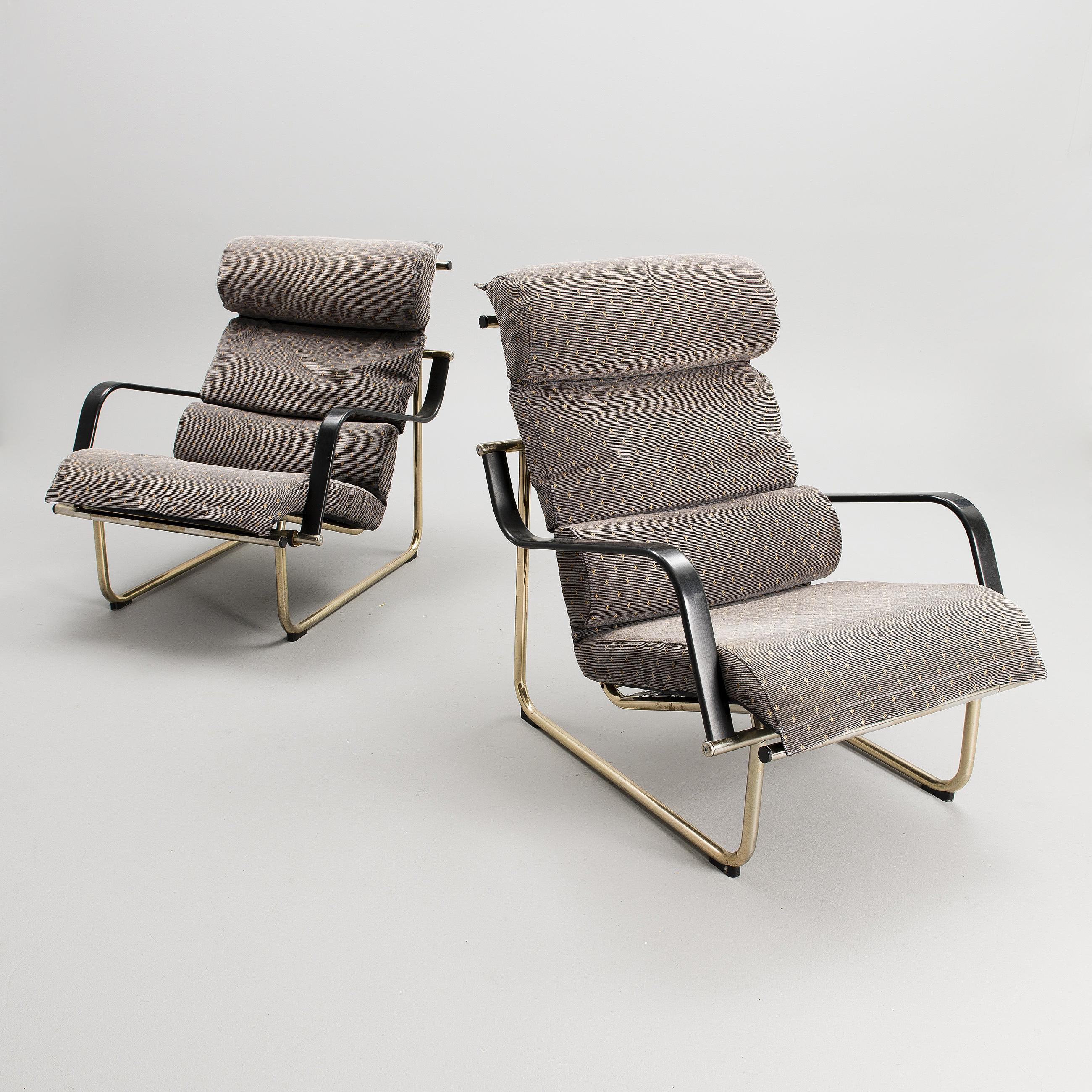 A Pair Of Open Armchairs Remmi For Avarte 1980s Bukowskis