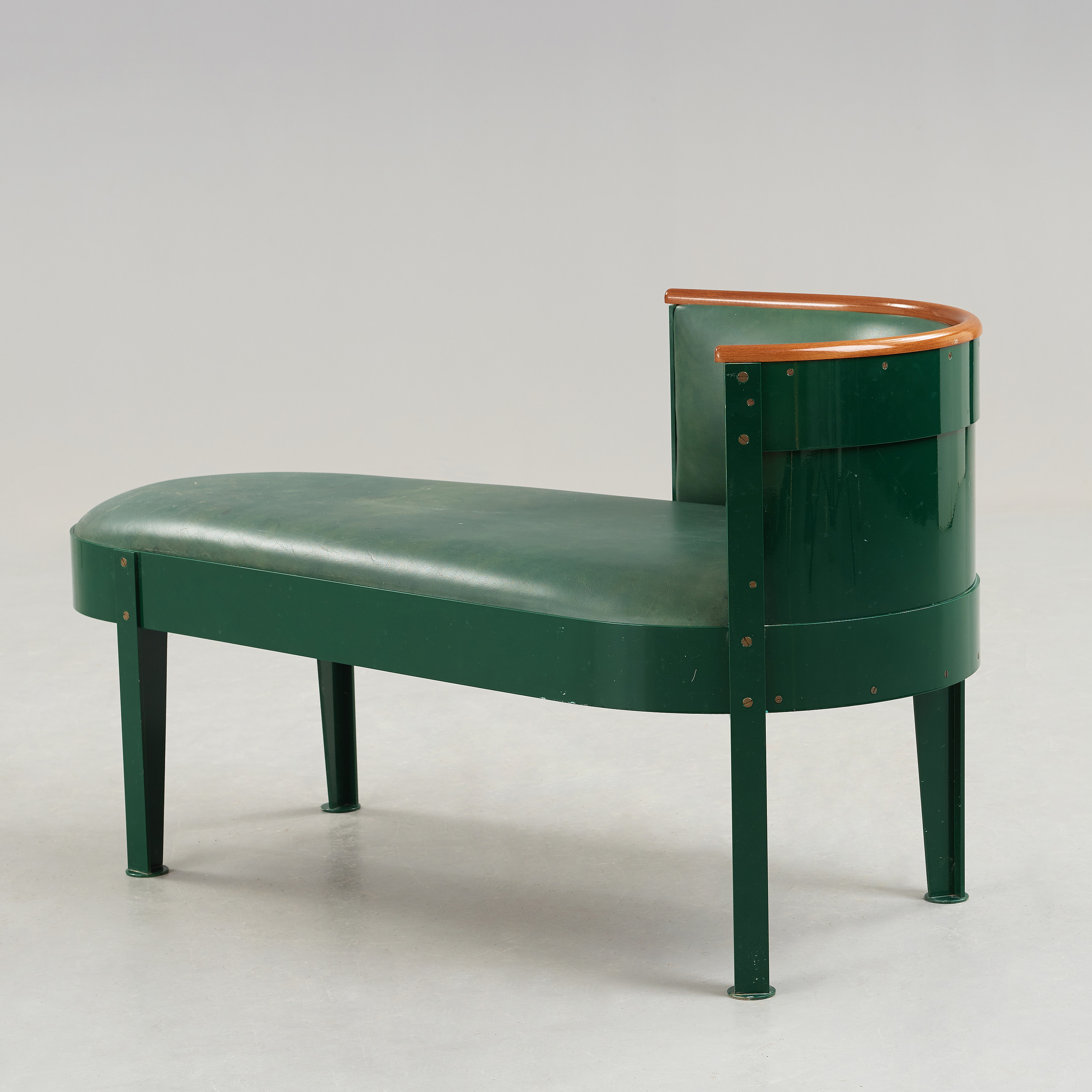 MATS THESELIUS, canapé, Källemo ca 1991, "Morgan green". - Bukowskis