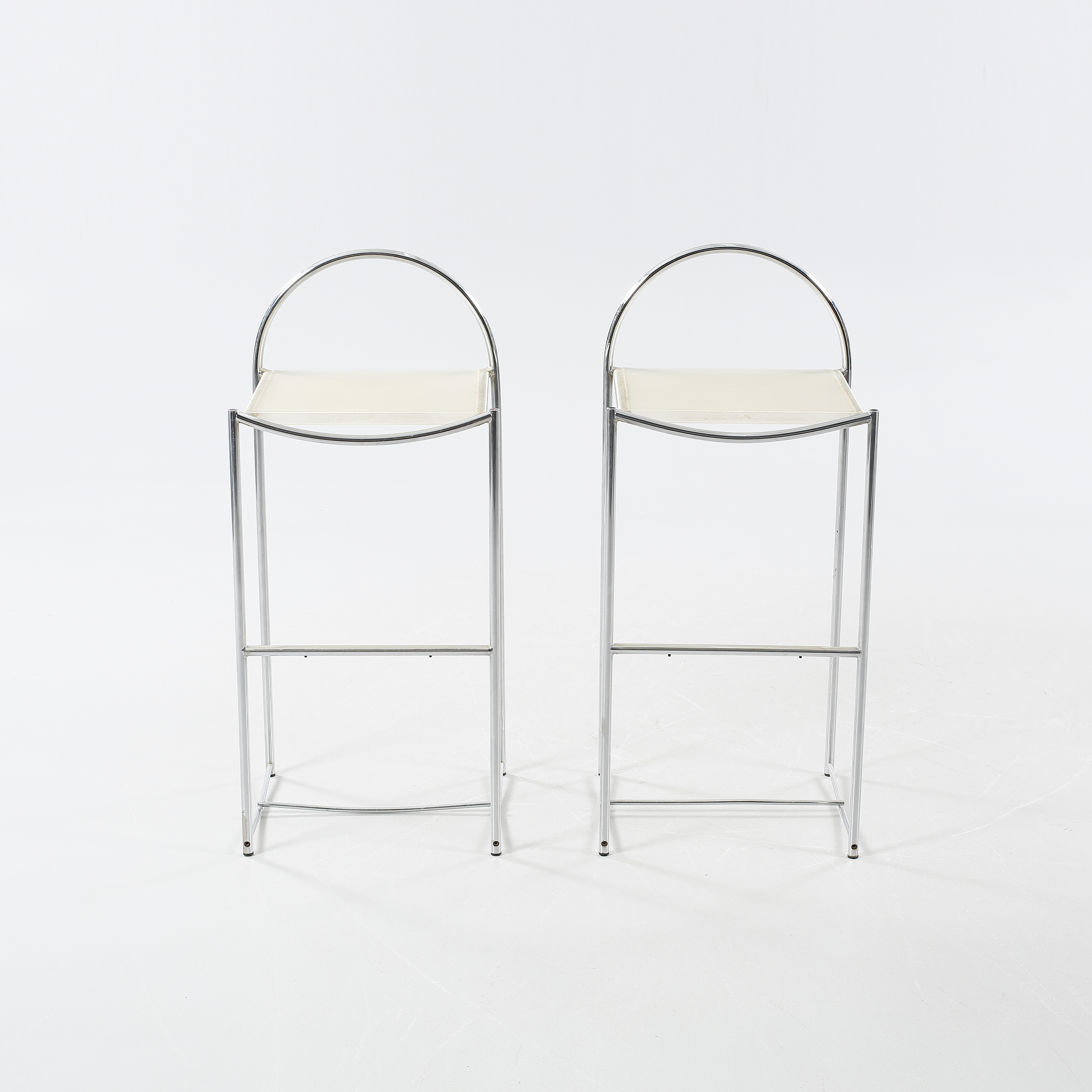 A pair of bar stools from the second half of the 20th century. Bukowskis