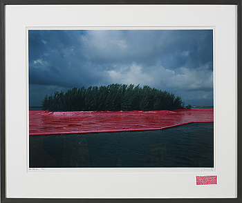 CHRISTO & JEANNE-CLAUDE, fotografi med tygkollage, signerat samt numrerat 29/100.