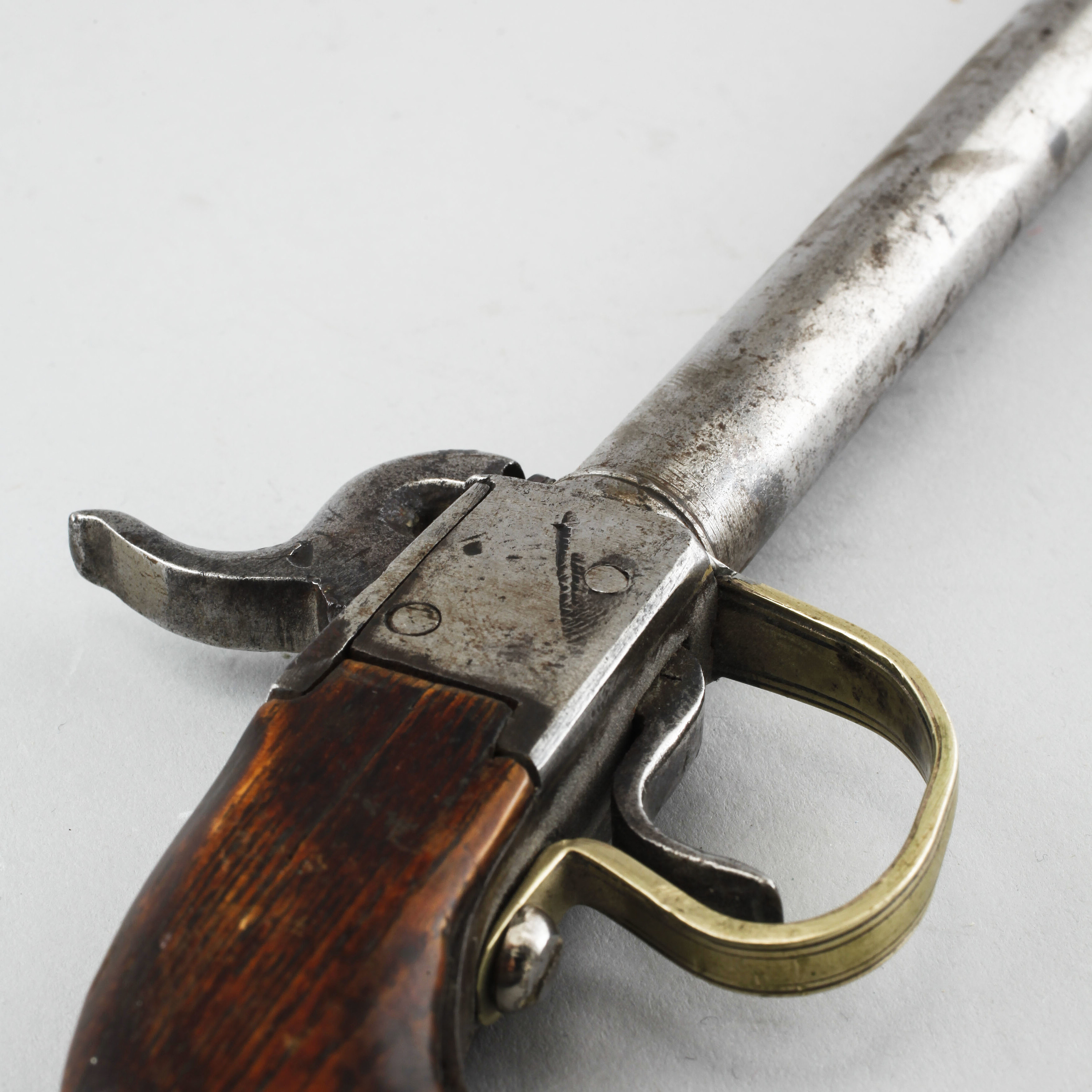 A 19th century caplock/percussion lock pistol. Bukowskis