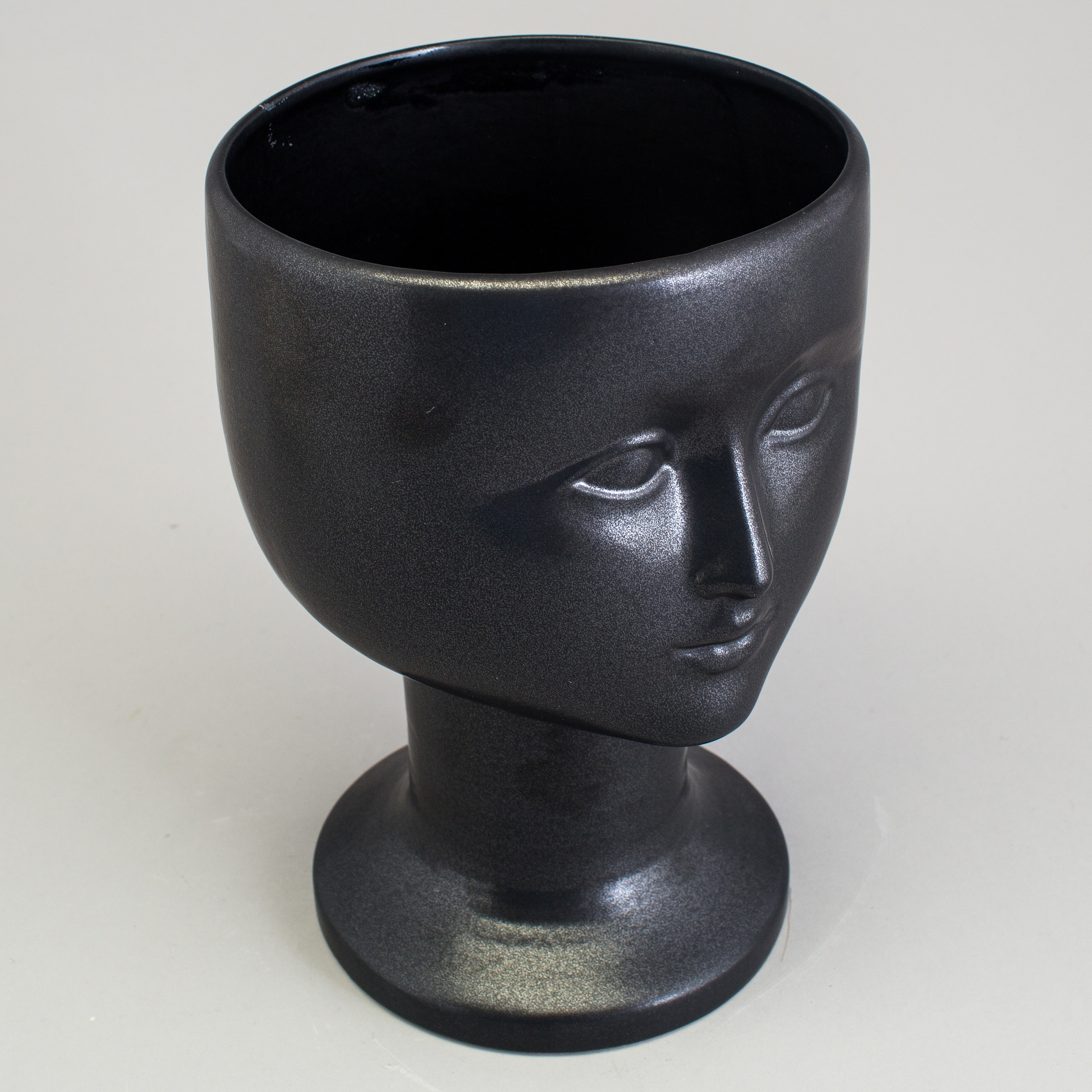 LISA LARSON, a vase, Kstudion in Gustavsberg. Bukowskis