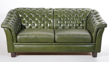 8701. SOFFA, engelsk stil.