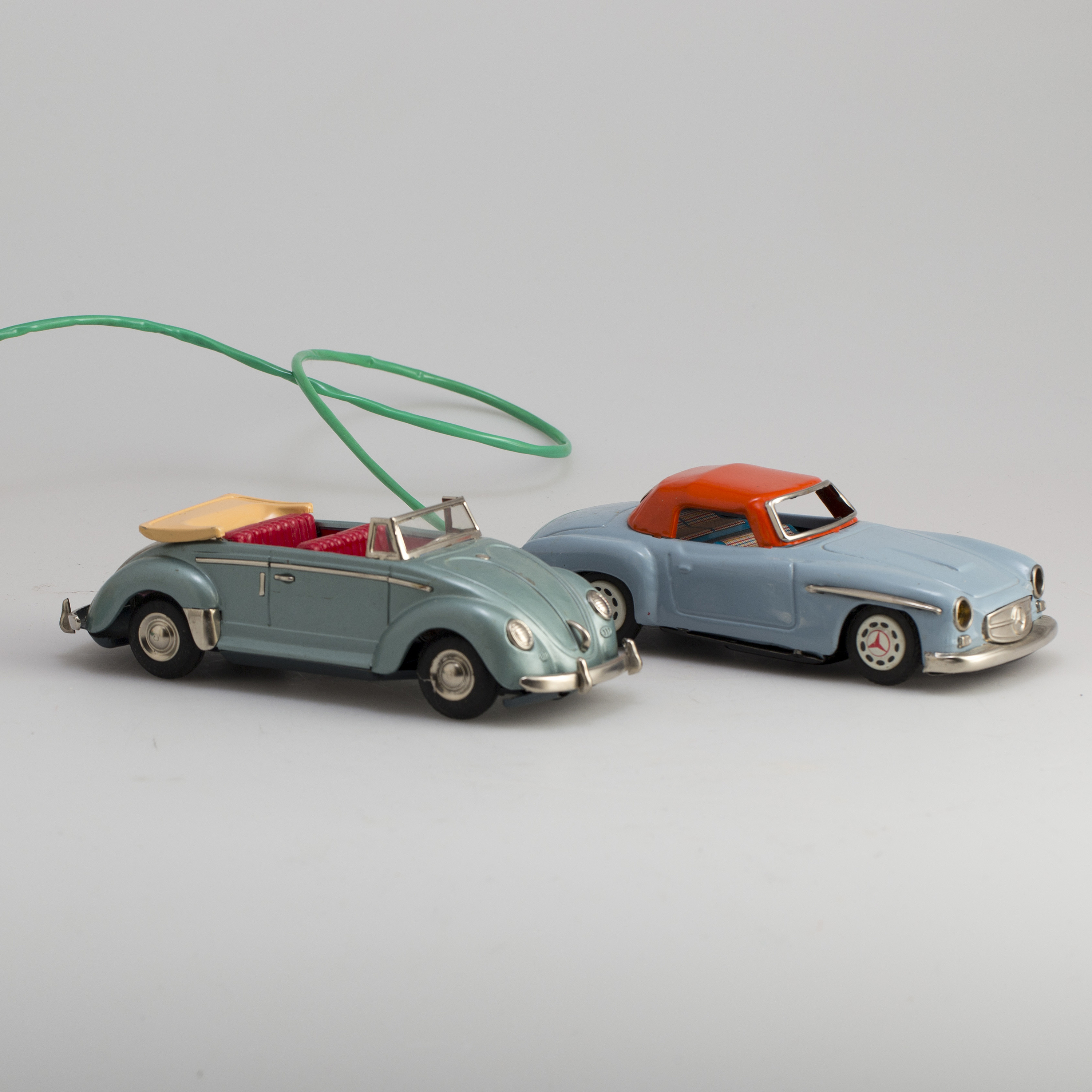 Two Tin Toy Cars From Japan 1950 S 60 S Bukowskis Two Tin Toy Cars From Japan 1950 S 60 S Bukowskis