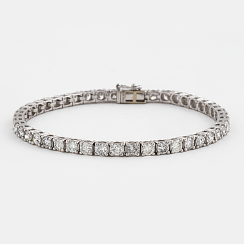 ARMBAND, med briljantslipade diamanter totalt ca 6.90 ct.