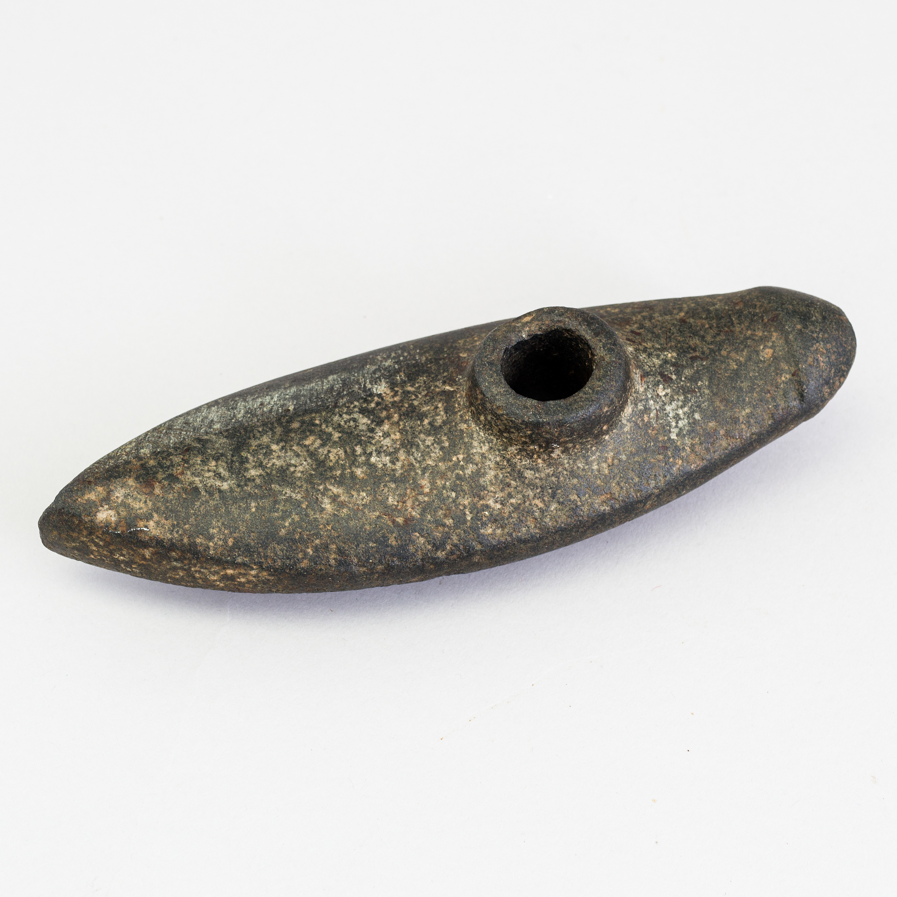 STRIDSYXA, så kallad båtyxa, forntida, ca 2800-2300 f Kr. - Bukowskis