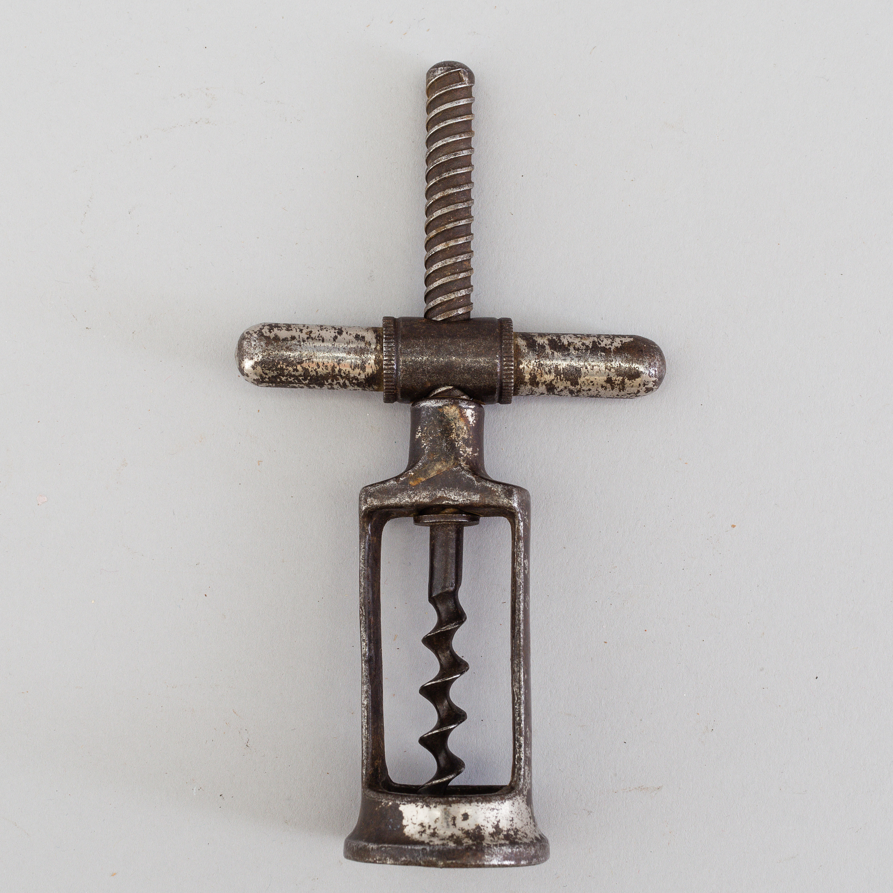 FOUR CAST IRON CORK SCREWS, 19th century. Bukowskis