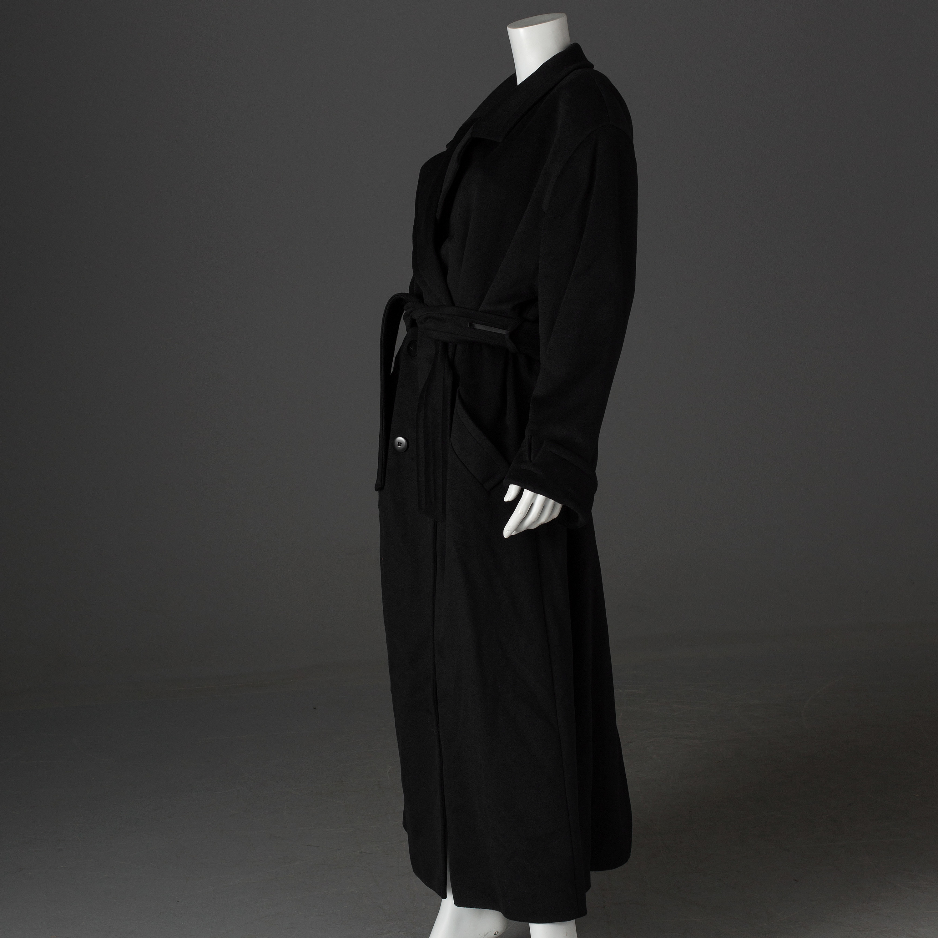 A cashmere coat by Margaretha Ley for Escada, size 40. Bukowskis