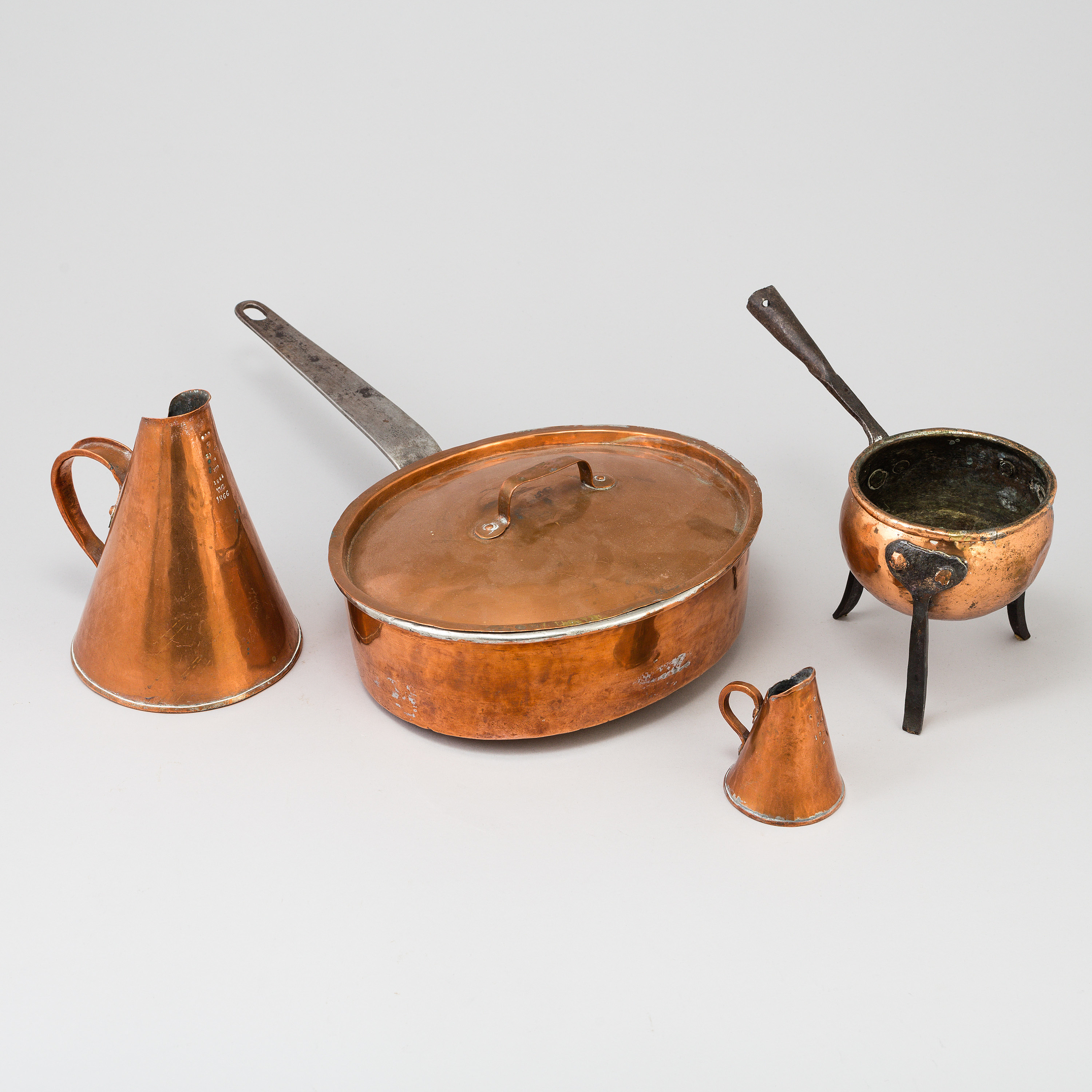 Four 19th Century Copper Kitchen Items Bukowskis