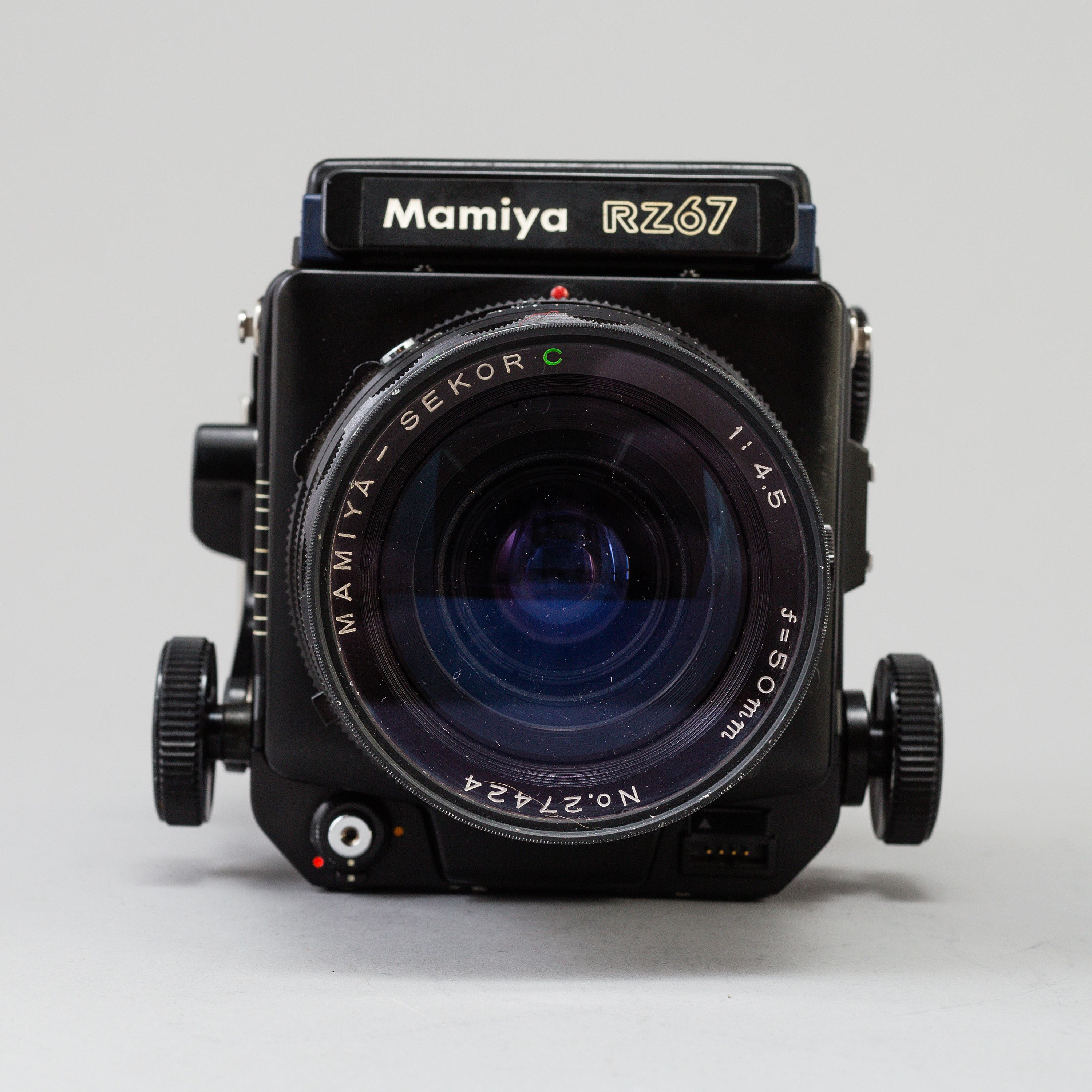 A black Mamiya RZ67 Pro Medium Format Camera Body with sekor z f = 110