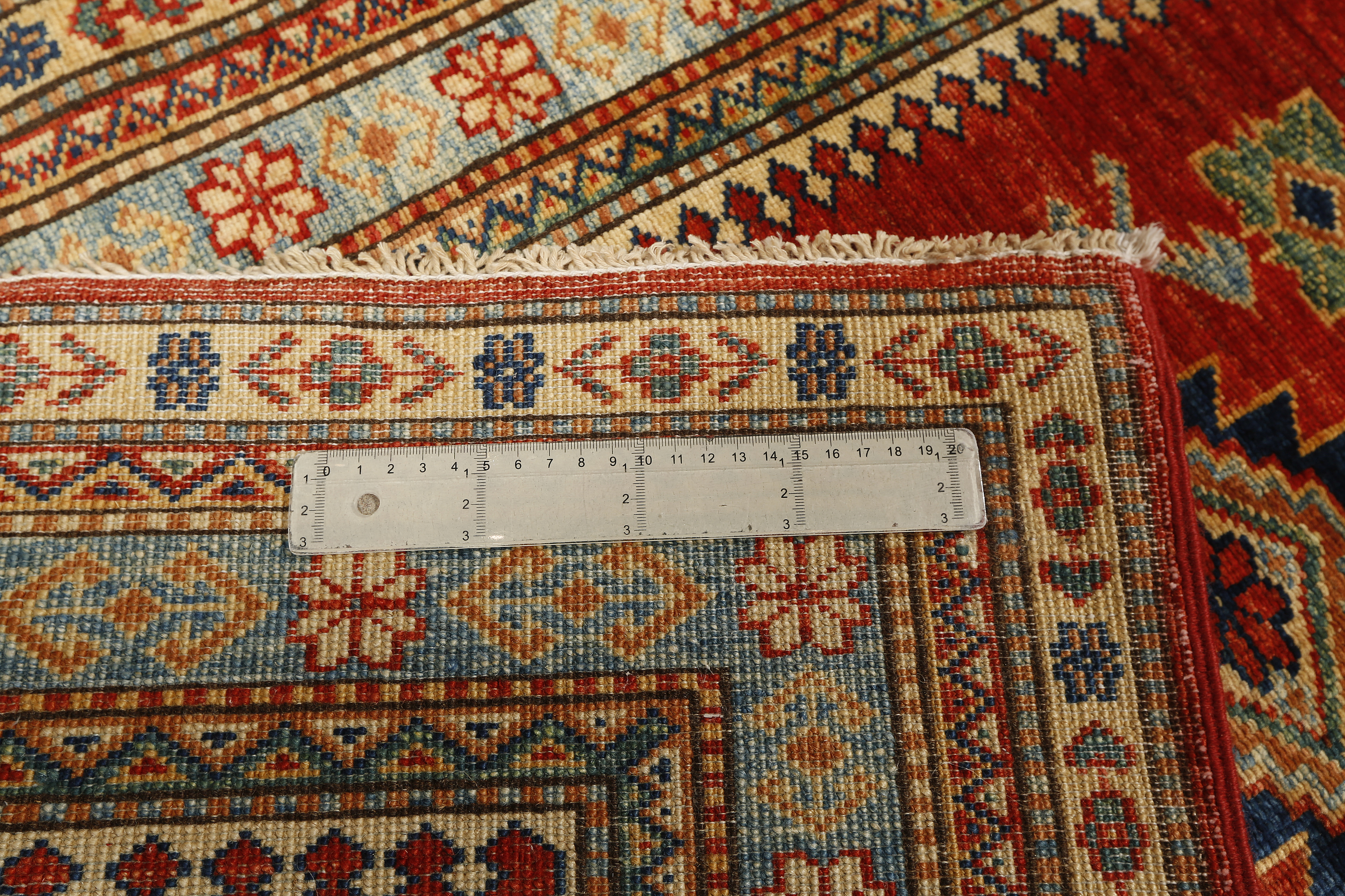 An oriental runner, 270 x 82 cm. Bukowskis