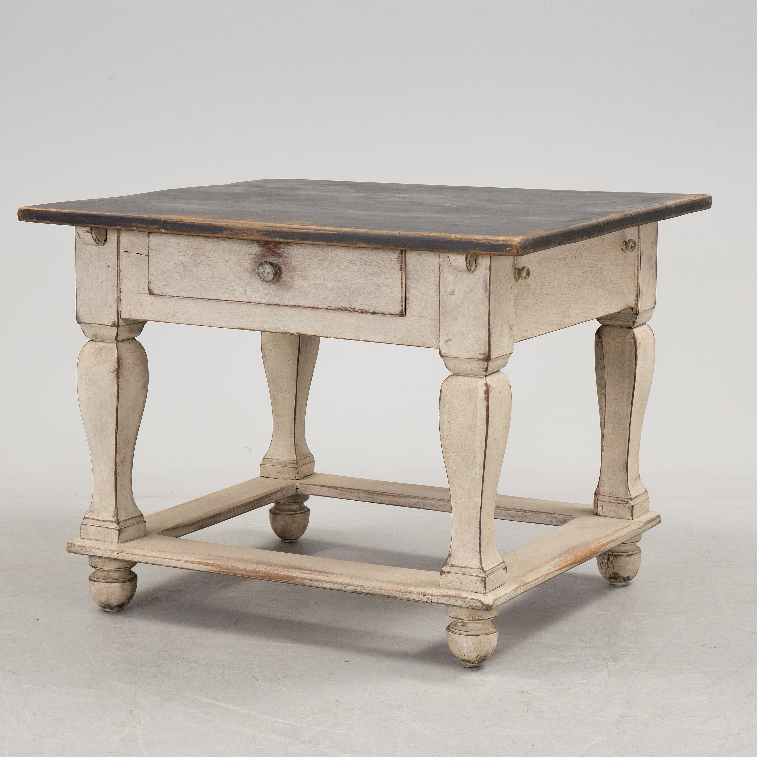 A solid 19th century French library table. Bukowskis