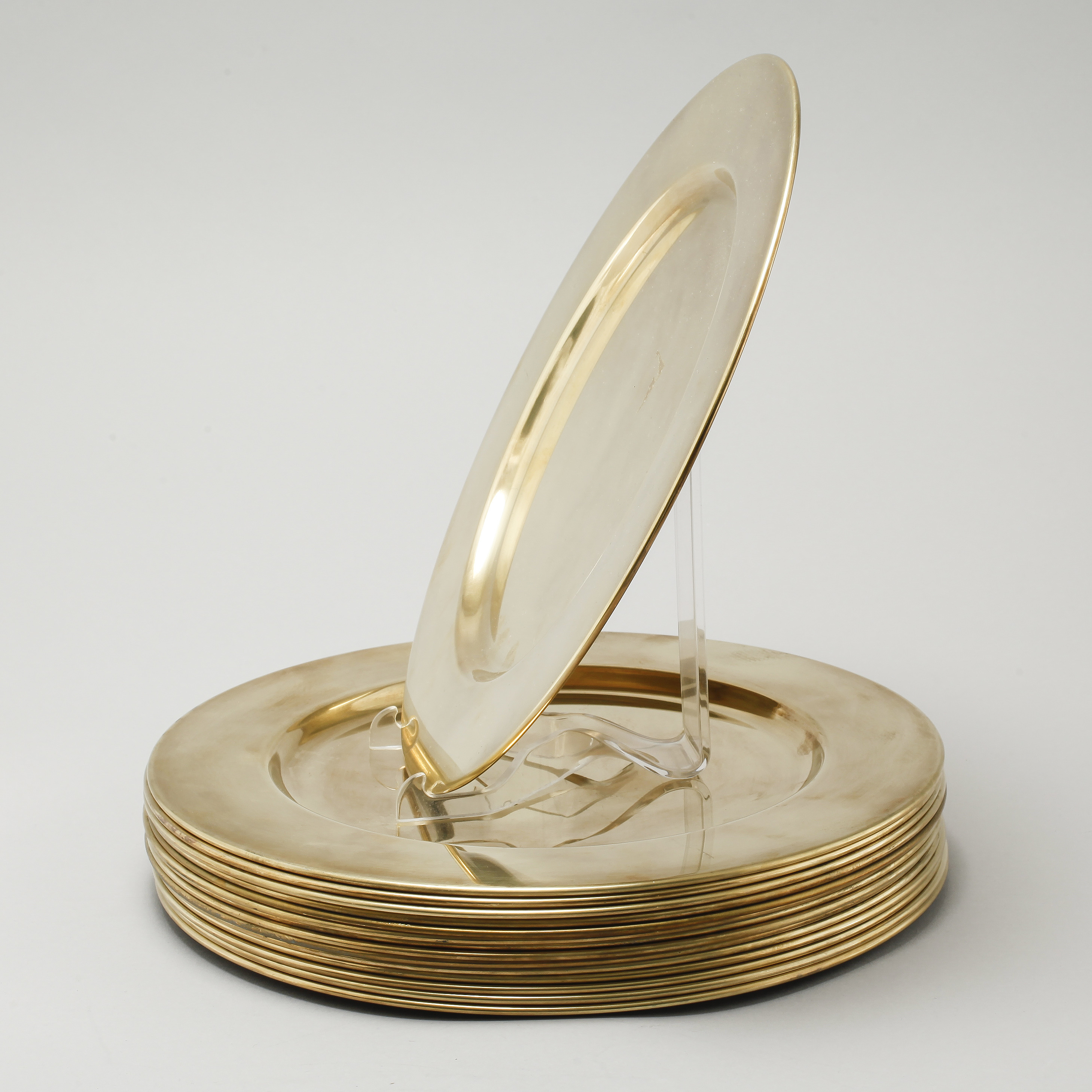 15 brass plates, second half of the 20th century. Bukowskis