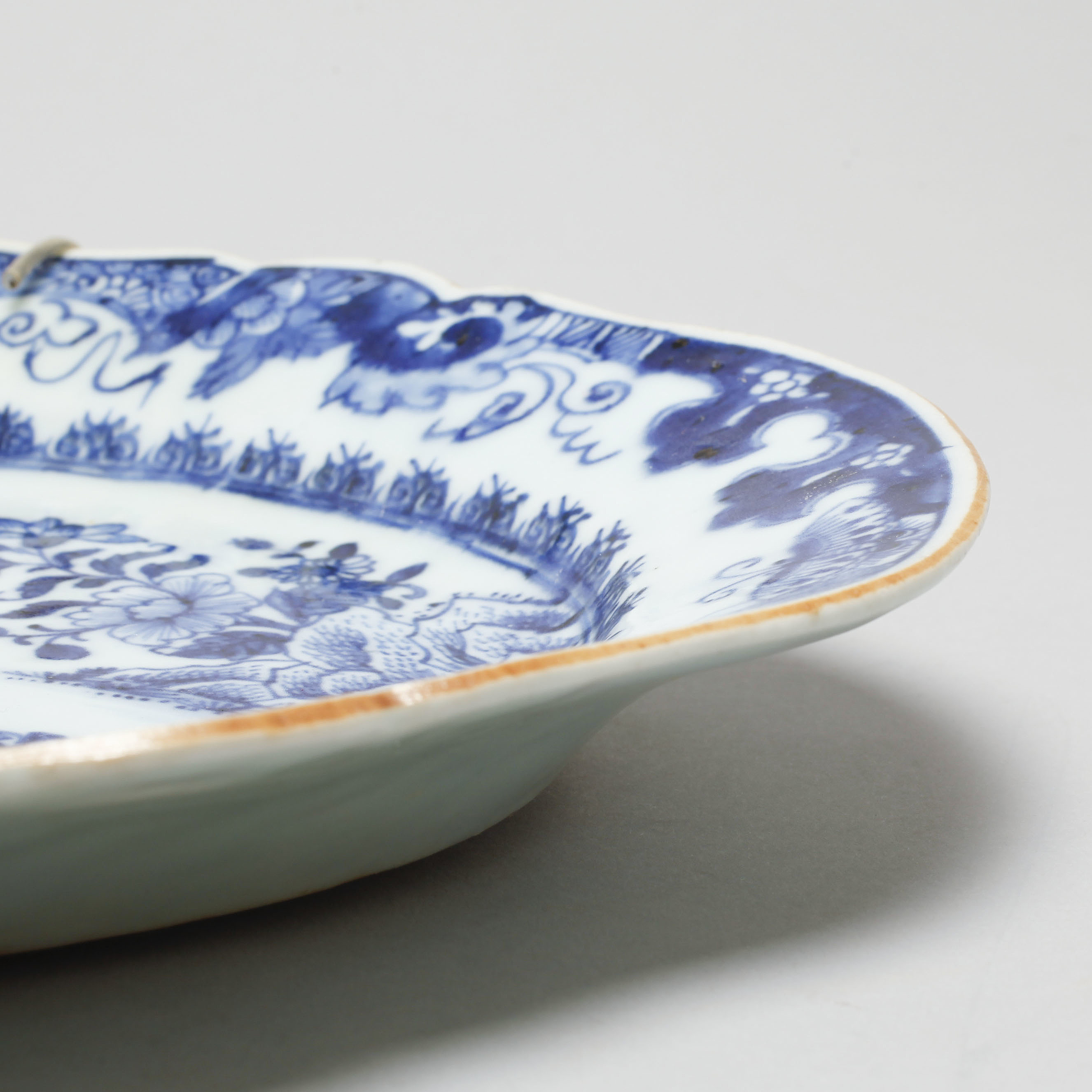 Three blue and white serving dishes, China, Qianlong (17361795