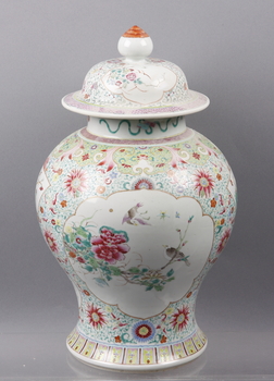 92083. LOCKURNA, porslin, Kina.