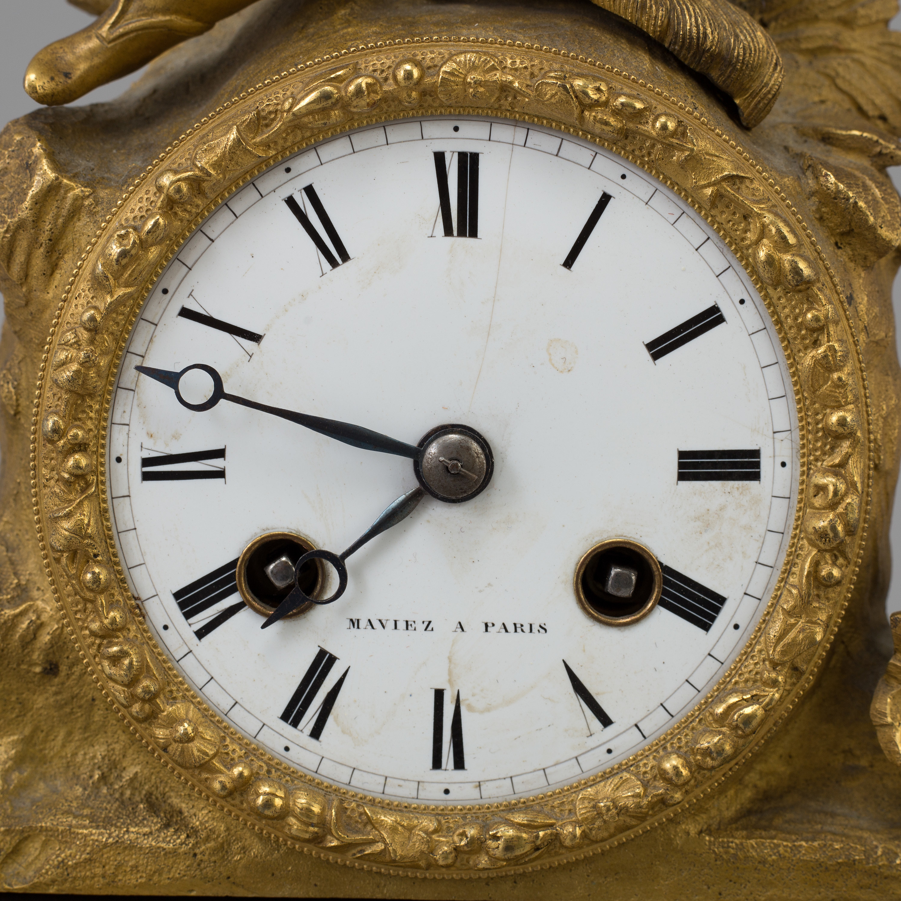 A 19th century French brass mantle clock pendulum Maviez à Paris