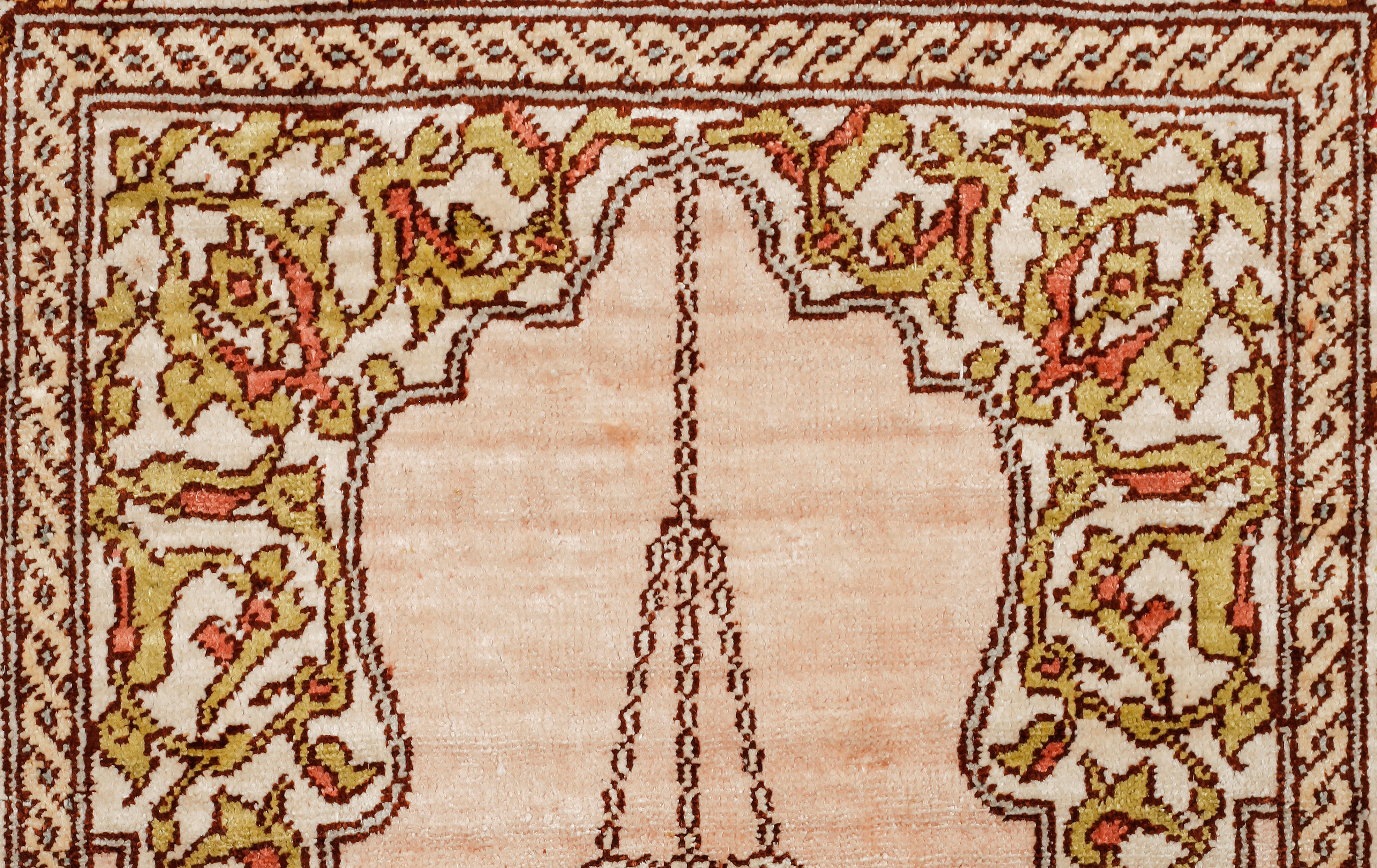 A Hereke Rug Silk Old 60 X 40 Cm Bukowskis