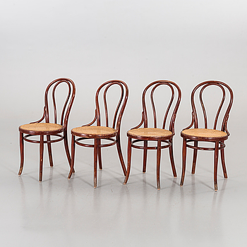 A SET OF 4 THONET BENTWOOD CHAIRS FROM THE 20TH CENTURY.