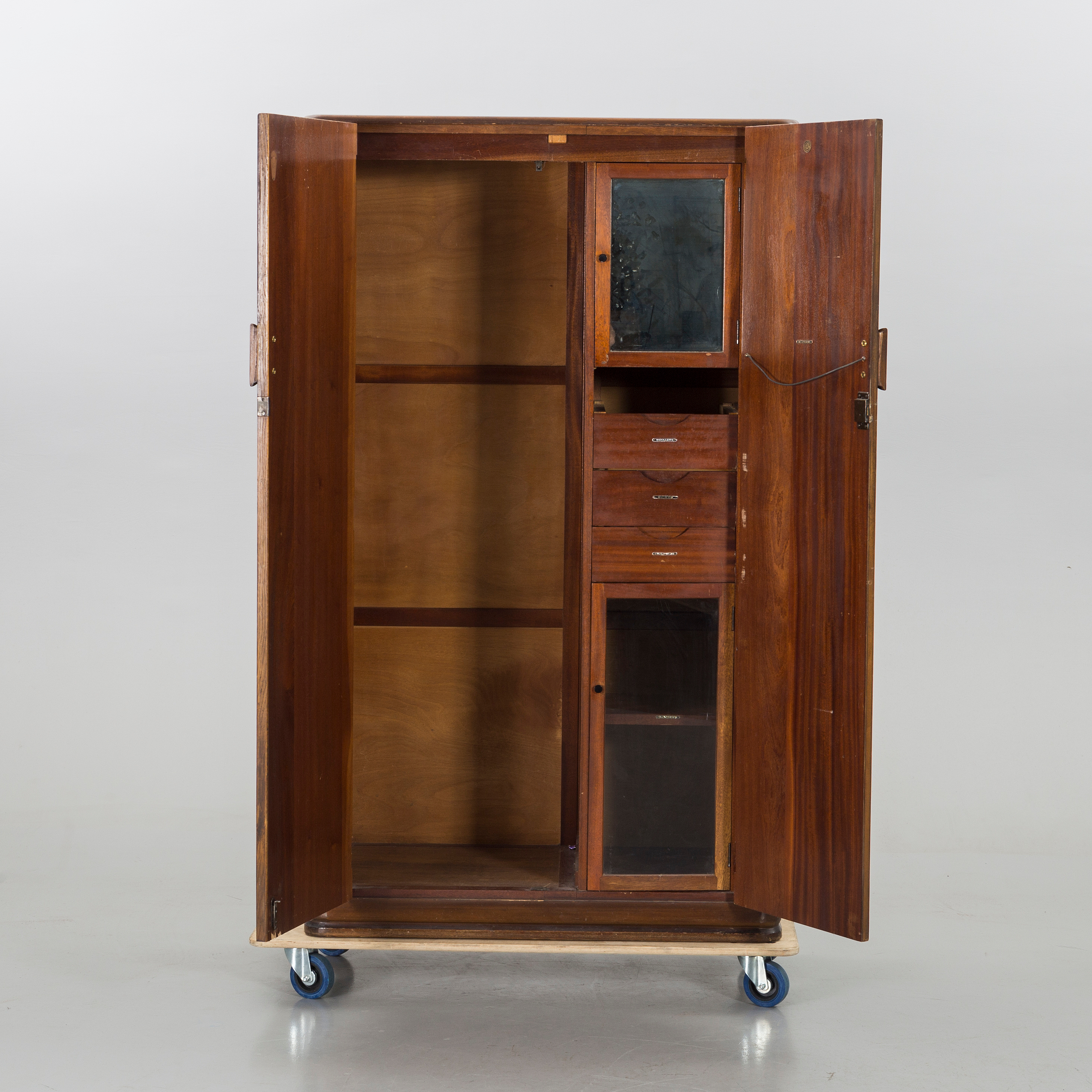 An English Lebus Furniture mens wardrobe around 1900. Bukowskis