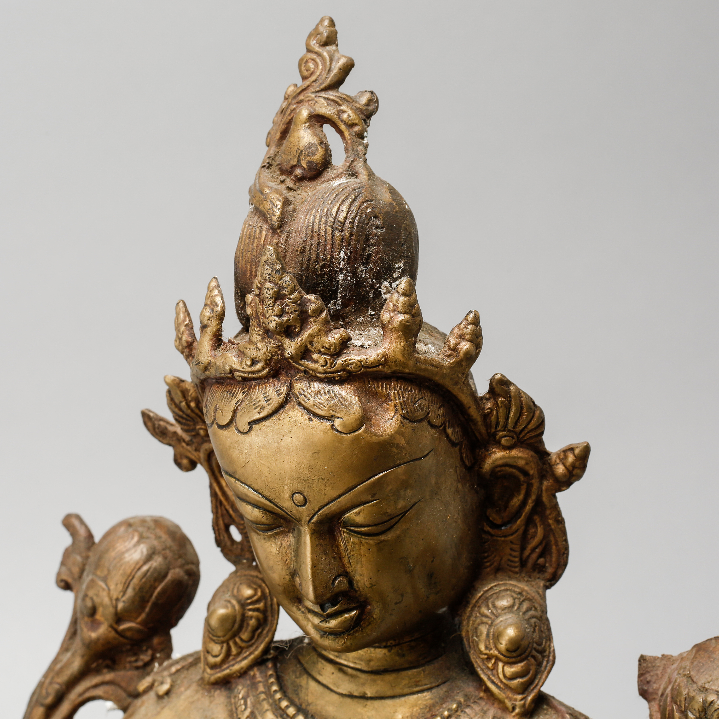 A modern made Nepalese sculpture. Bukowskis