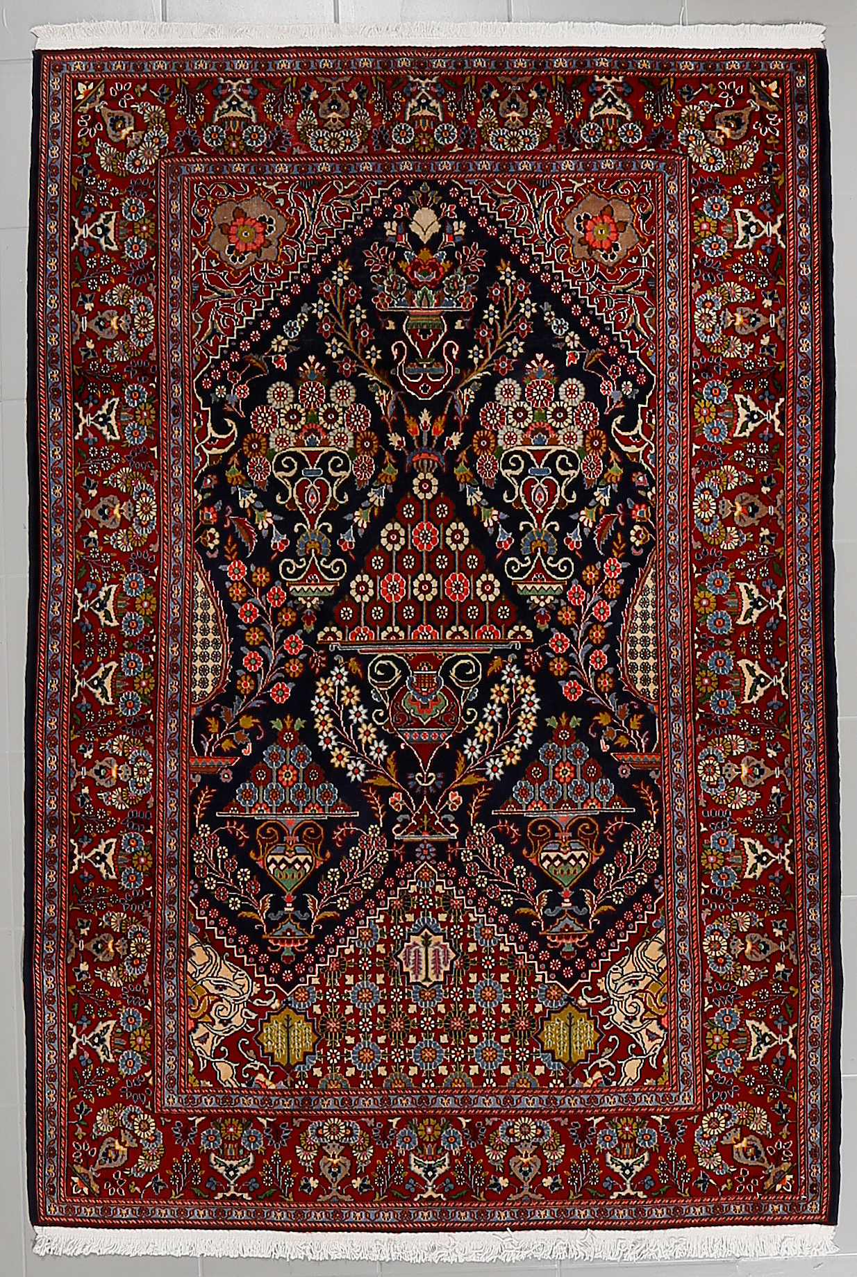 A Keshan rug, semi antique, 203 x 136 cm. Bukowskis