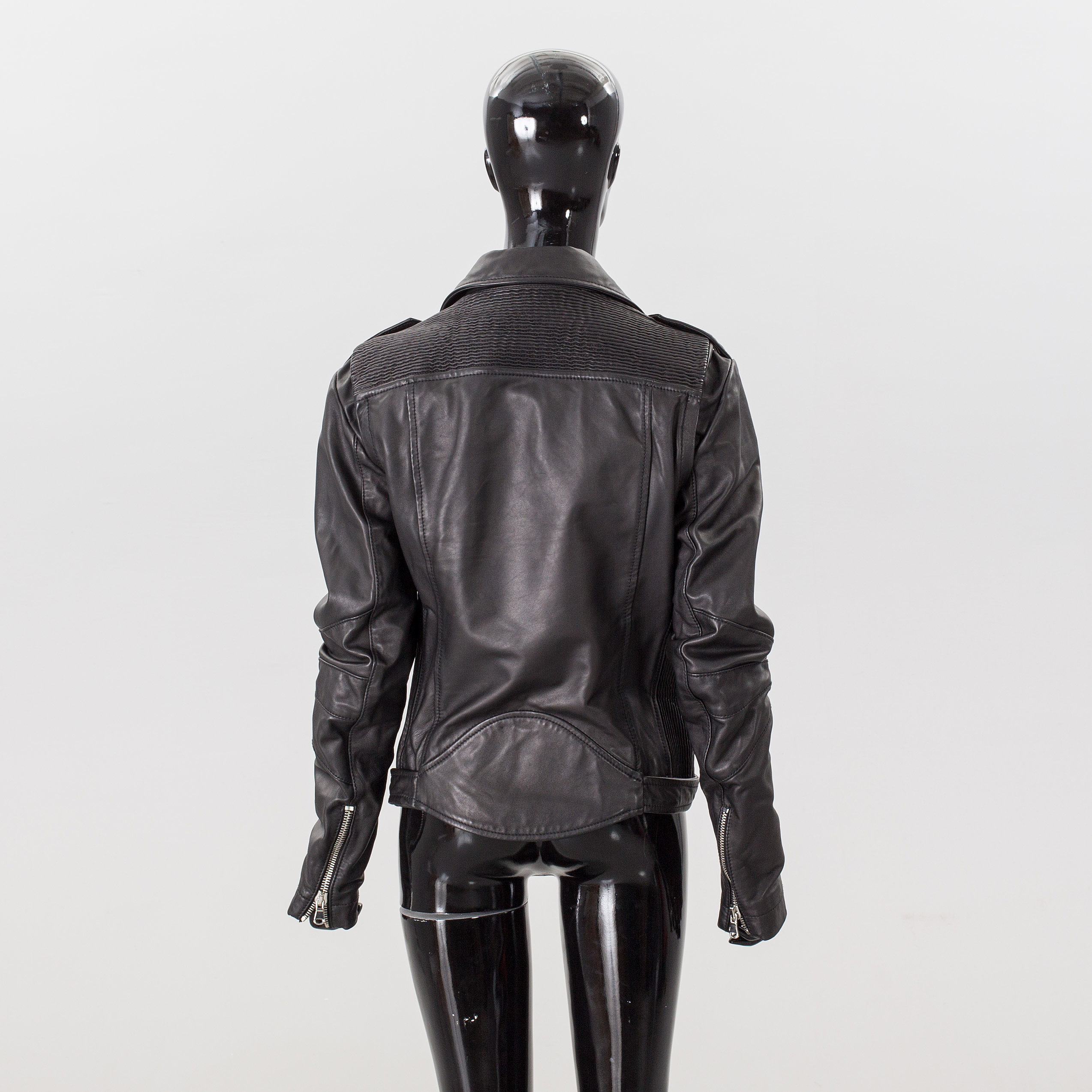 pierre balmain outerwear