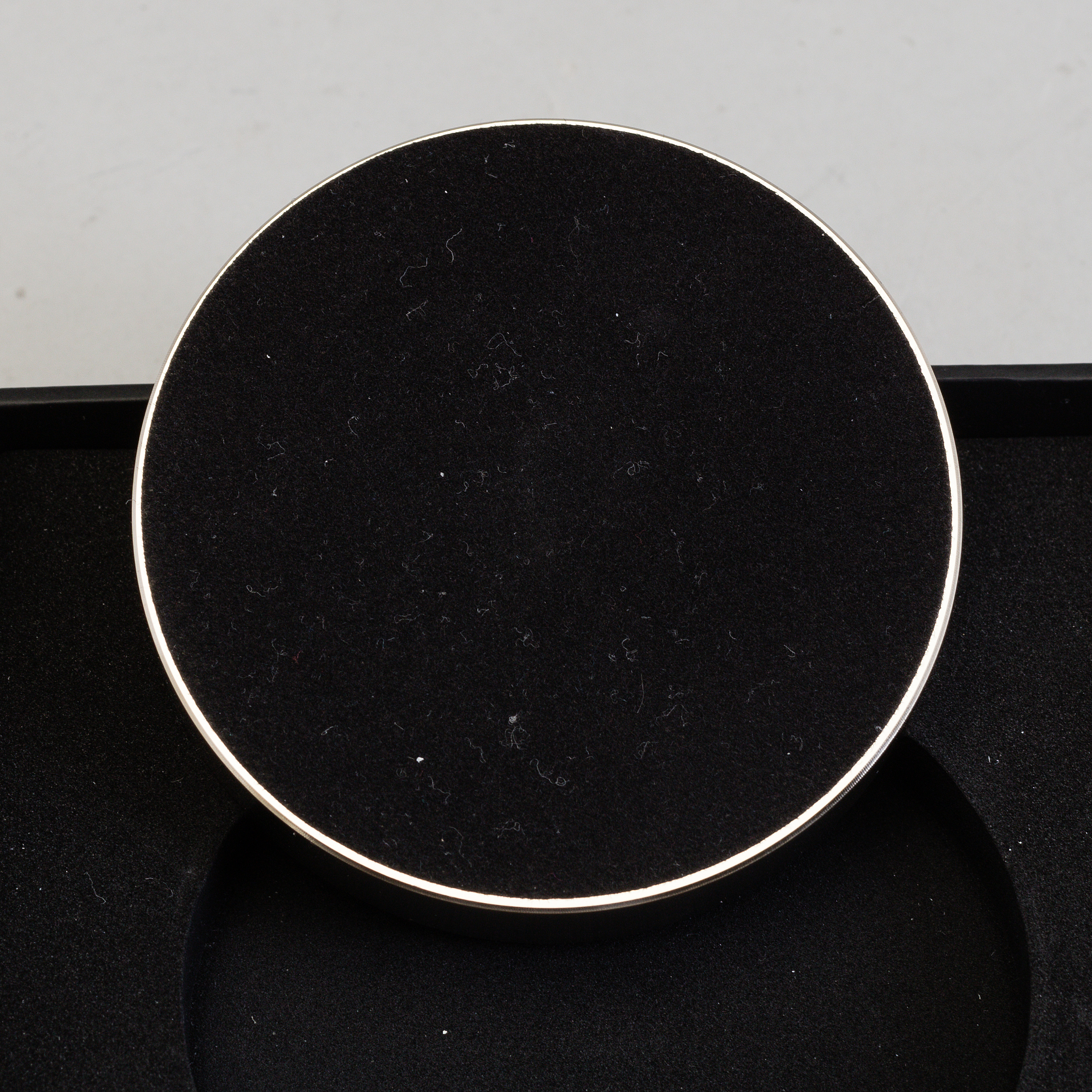 PANERAI, Paperweight / Notebooks. Bukowskis