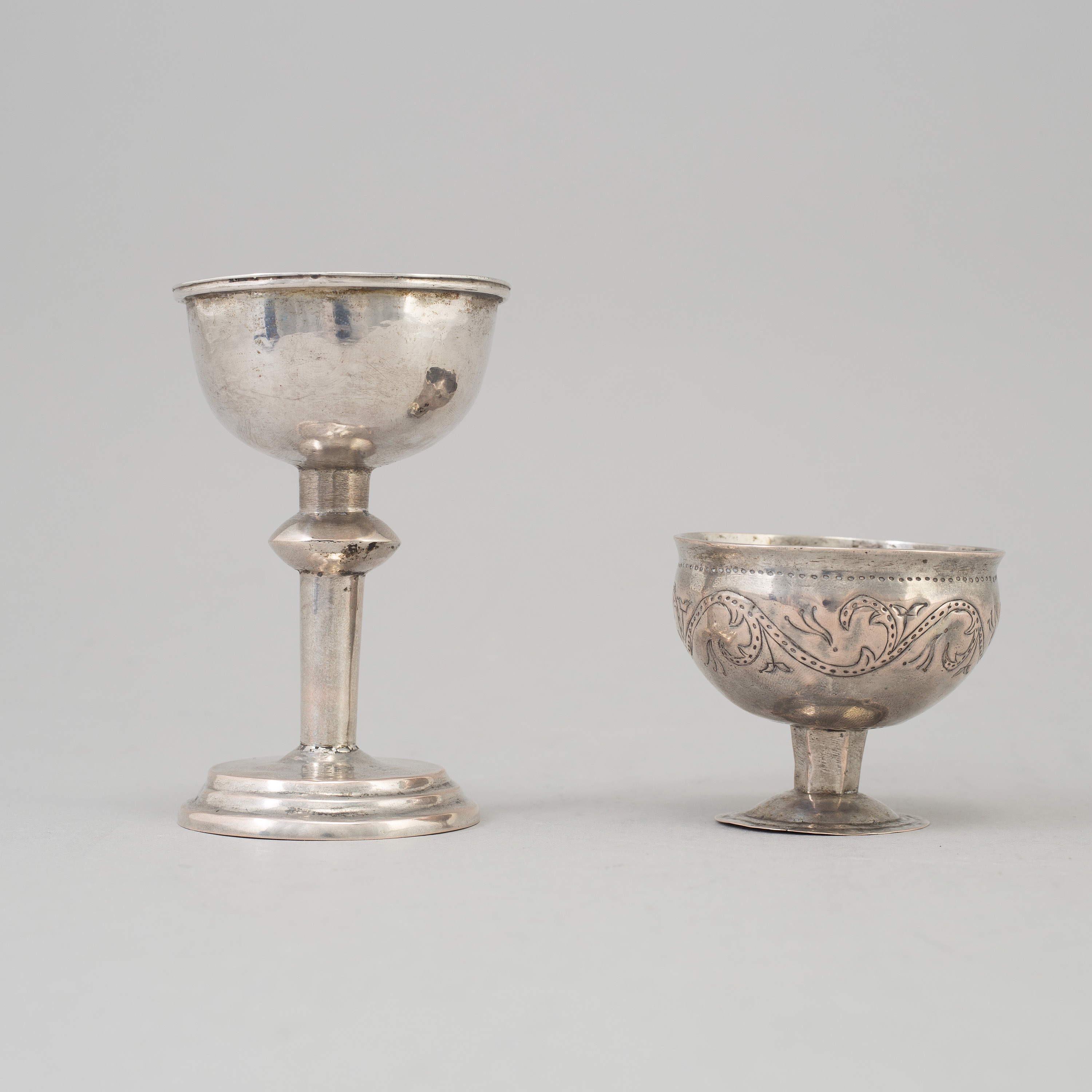 Two drinking cups, silver, probably Norway, 18/19 th century. tot