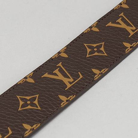 Belt &quot;Supreme&quot;, LV Initiales&quot;, 40 mm, for Louis Vuitton. - Bukowskis