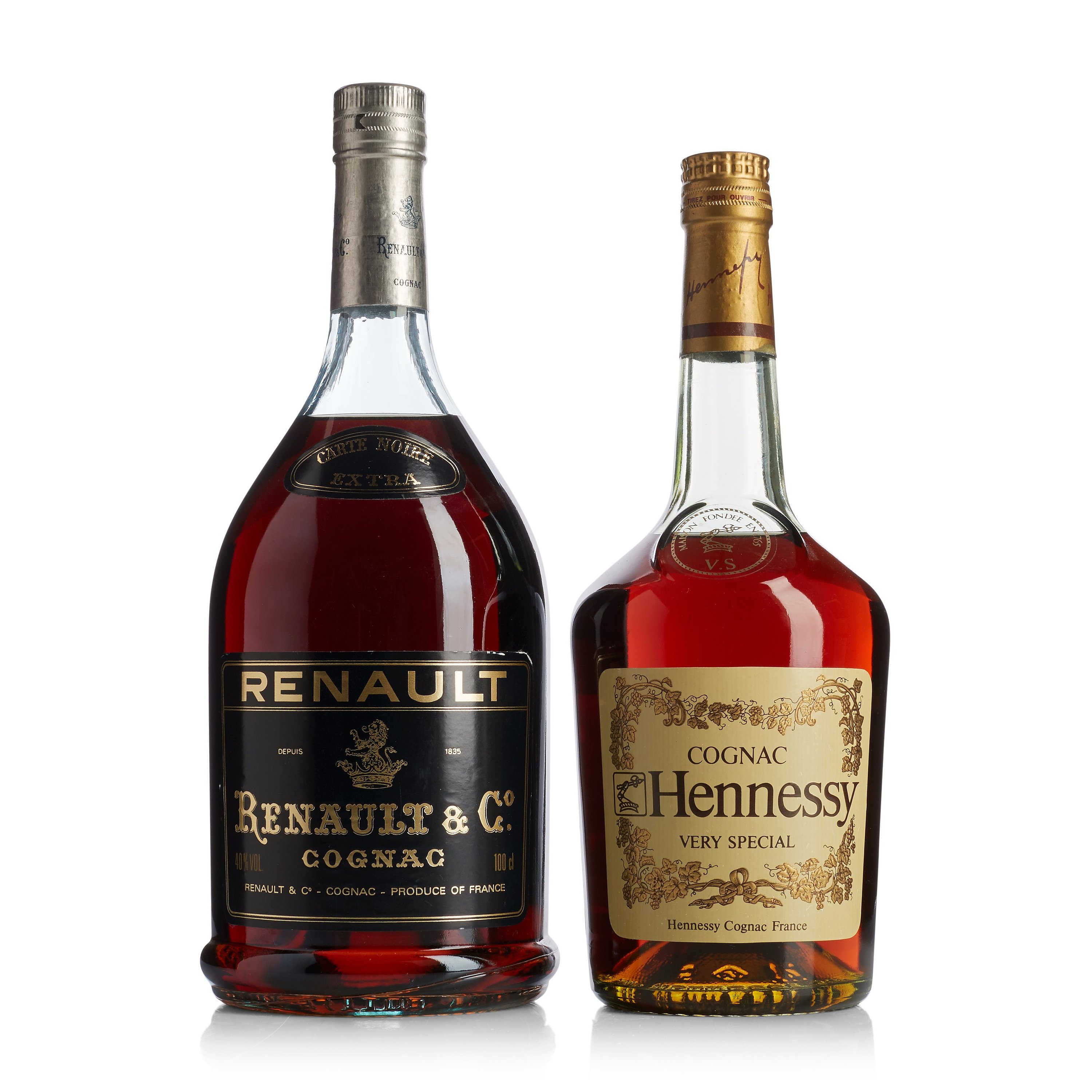 ◆未開栓 ルノー RENAULT エクストラ 700ml ブランデー コニャック ◇未開栓 ルノー RENAULT エクストラ 700ml ブランデー コニャック
