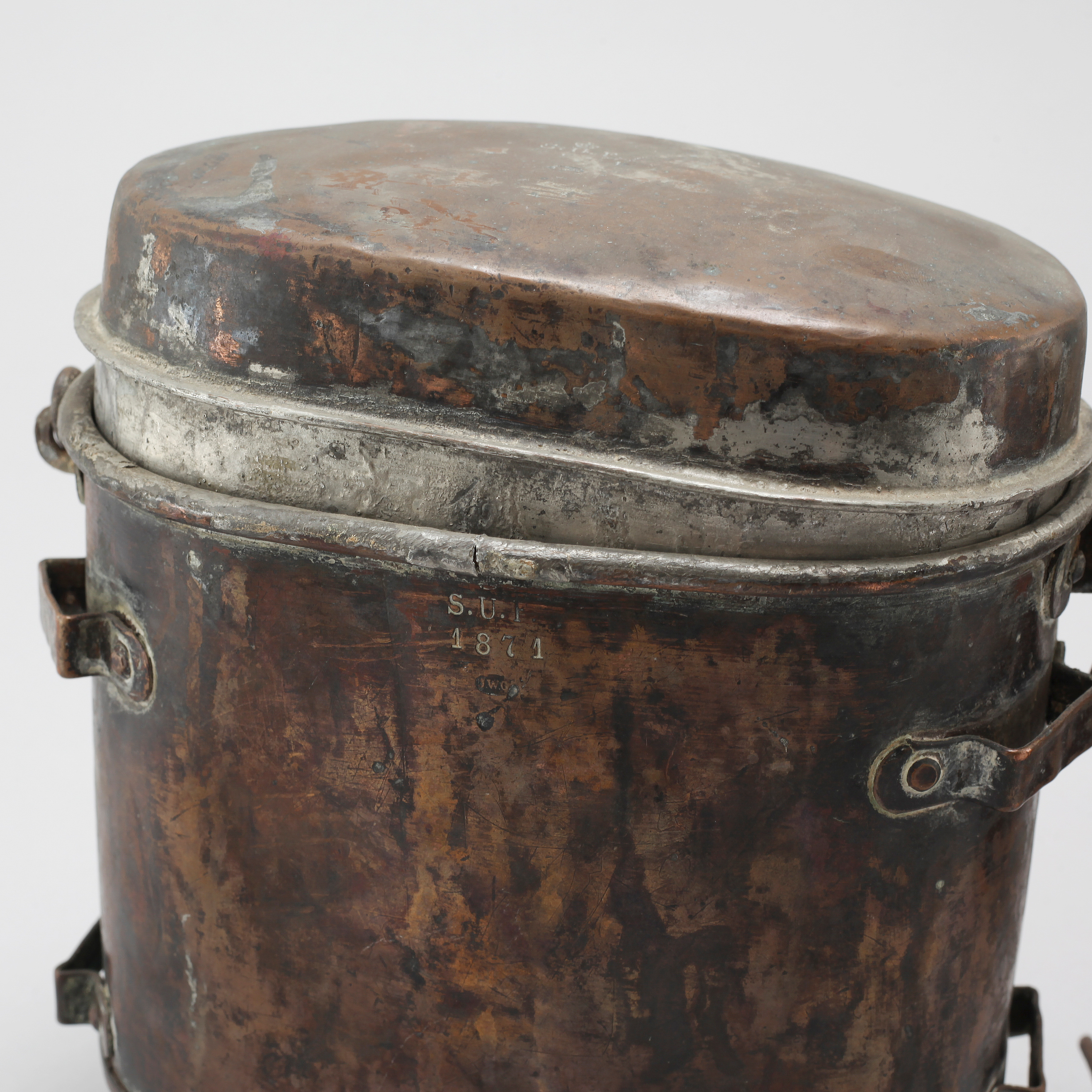 Three 19th copper food containers. Bukowskis