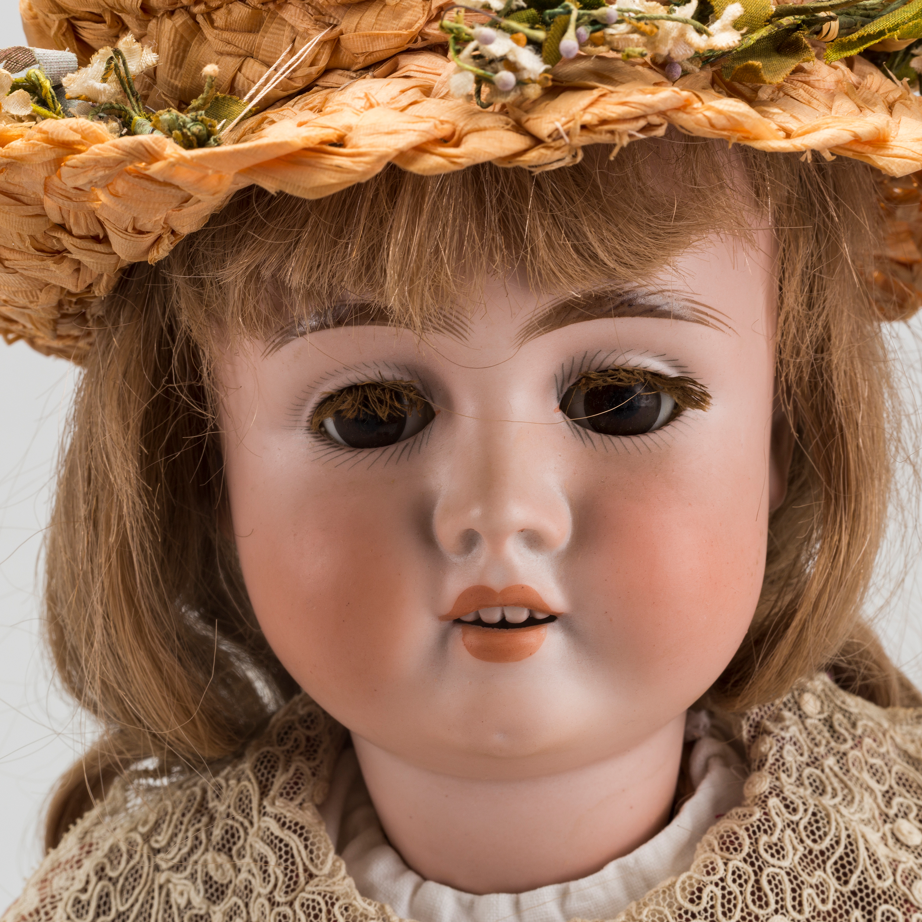 Belle poupée SCHOENAU & HOFFMEISTER PB numéroté 4000 2/0a Germany, doll