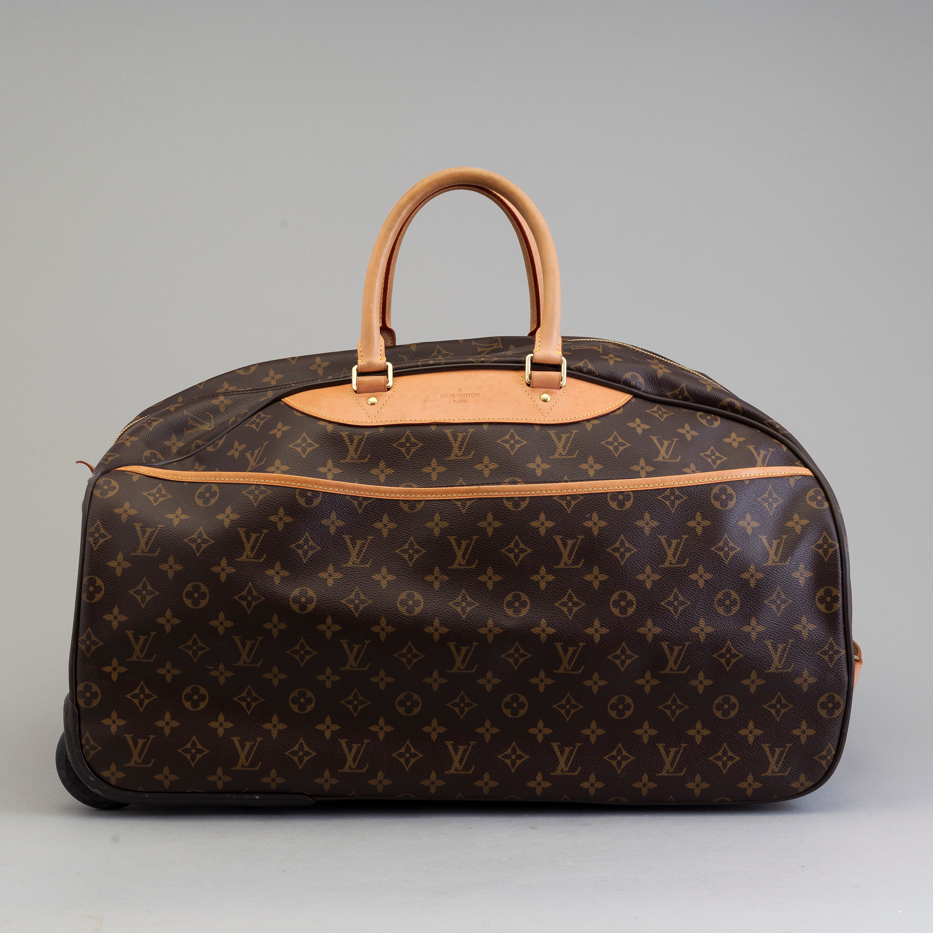 A bag Eole 50 Rolling Carry On, Louis Vuitton. - Bukowskis