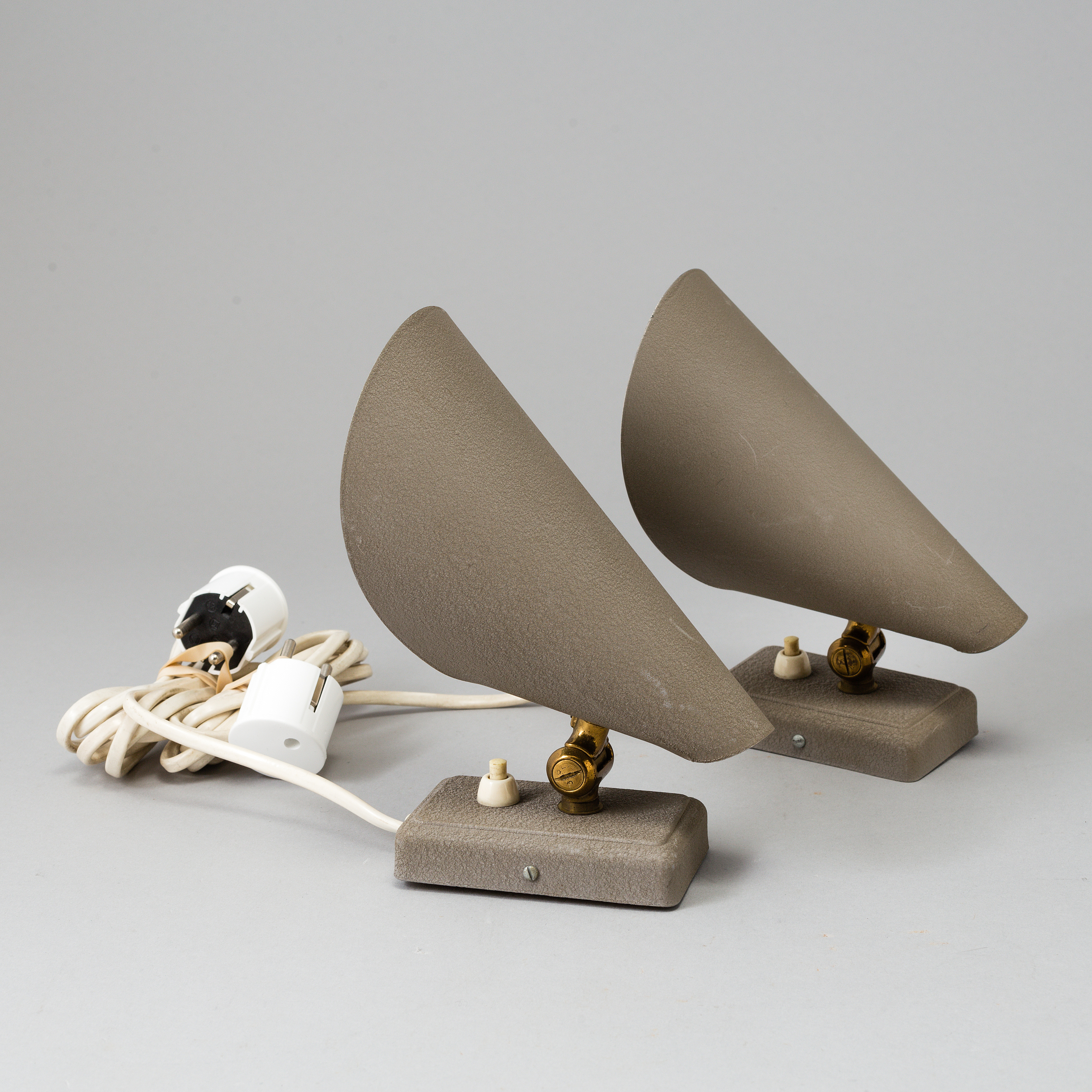 a pair of 1960's wall lights. - Bukowskis